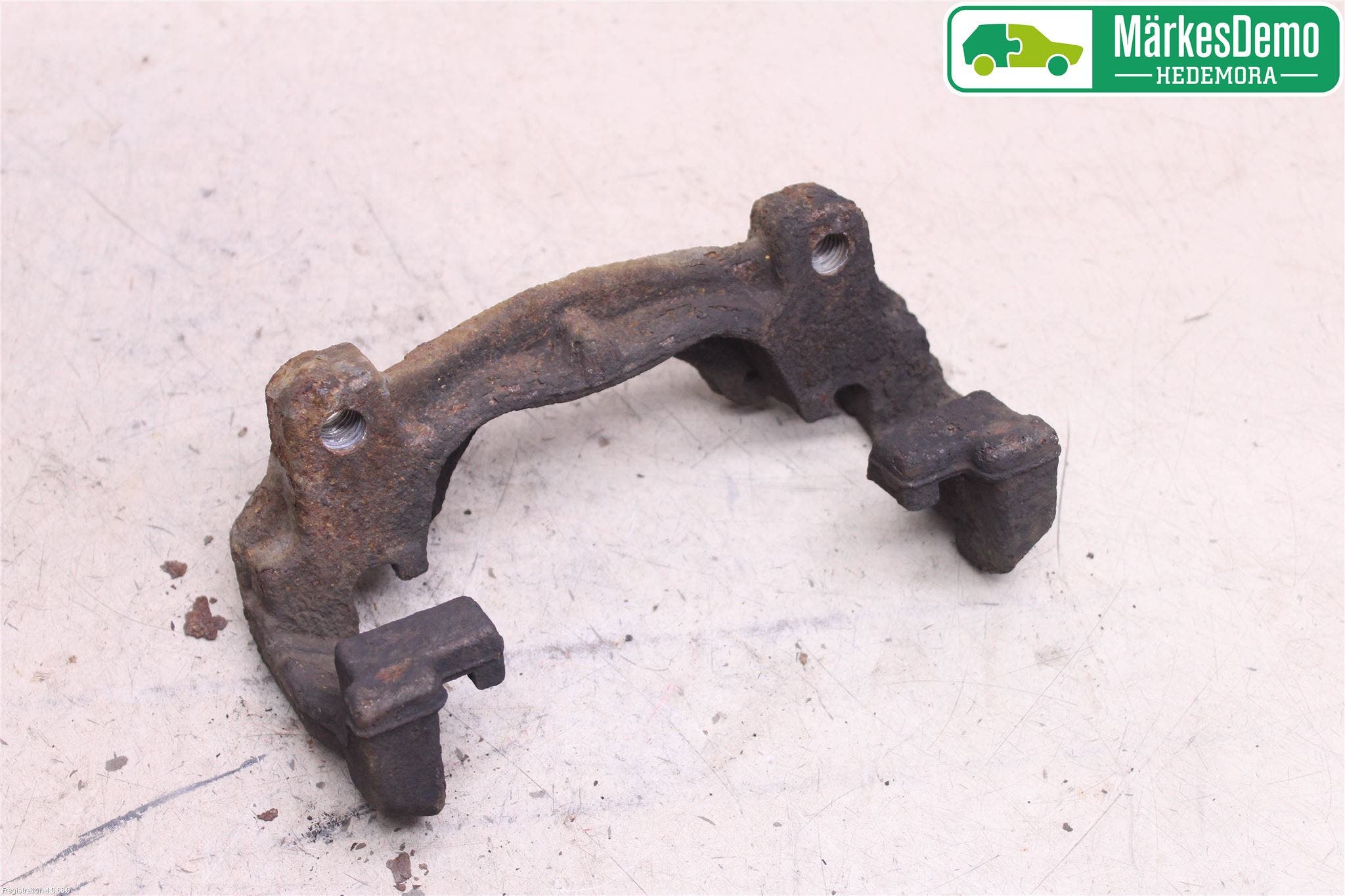 Ford MONDEO 07-15 Bromsokshållare