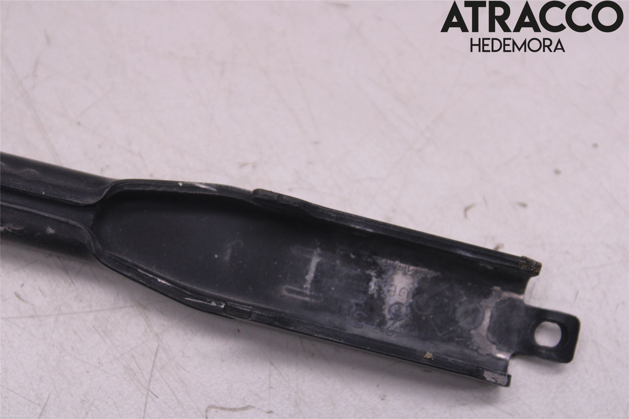 BMW 4 F32/F33/F82/F83 13-20 Torkararm Armar Vindruta