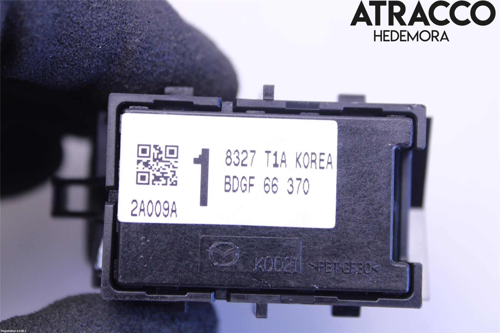 Mazda 3 IV 19- Strömställare Elhiss