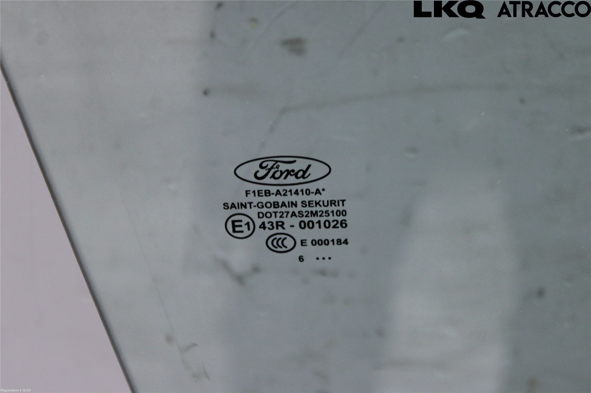 Ford FOCUS 15-18 Dörruta Fram Höger