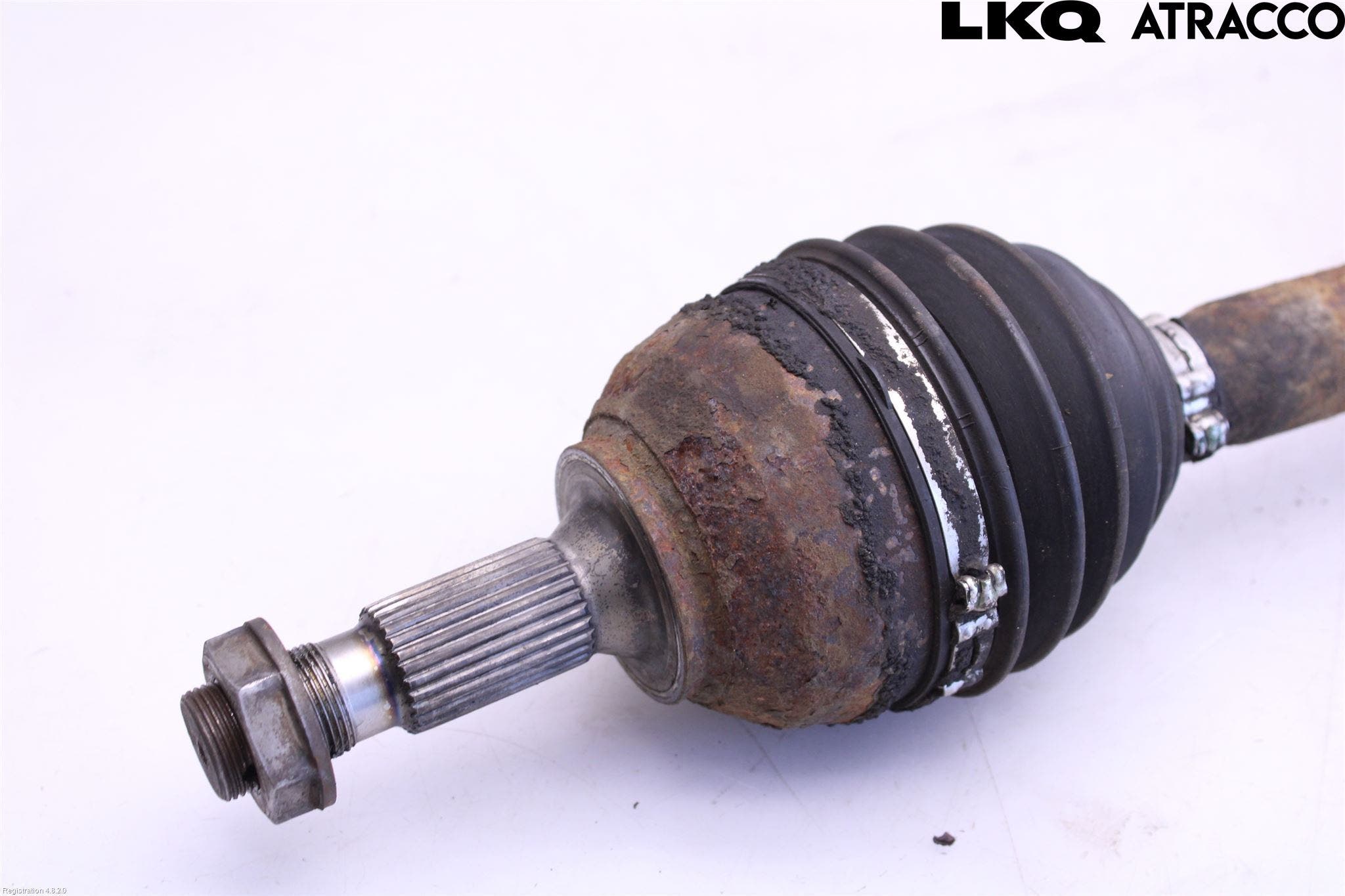 Peugeot RCZ Drivaxel Fram Höger