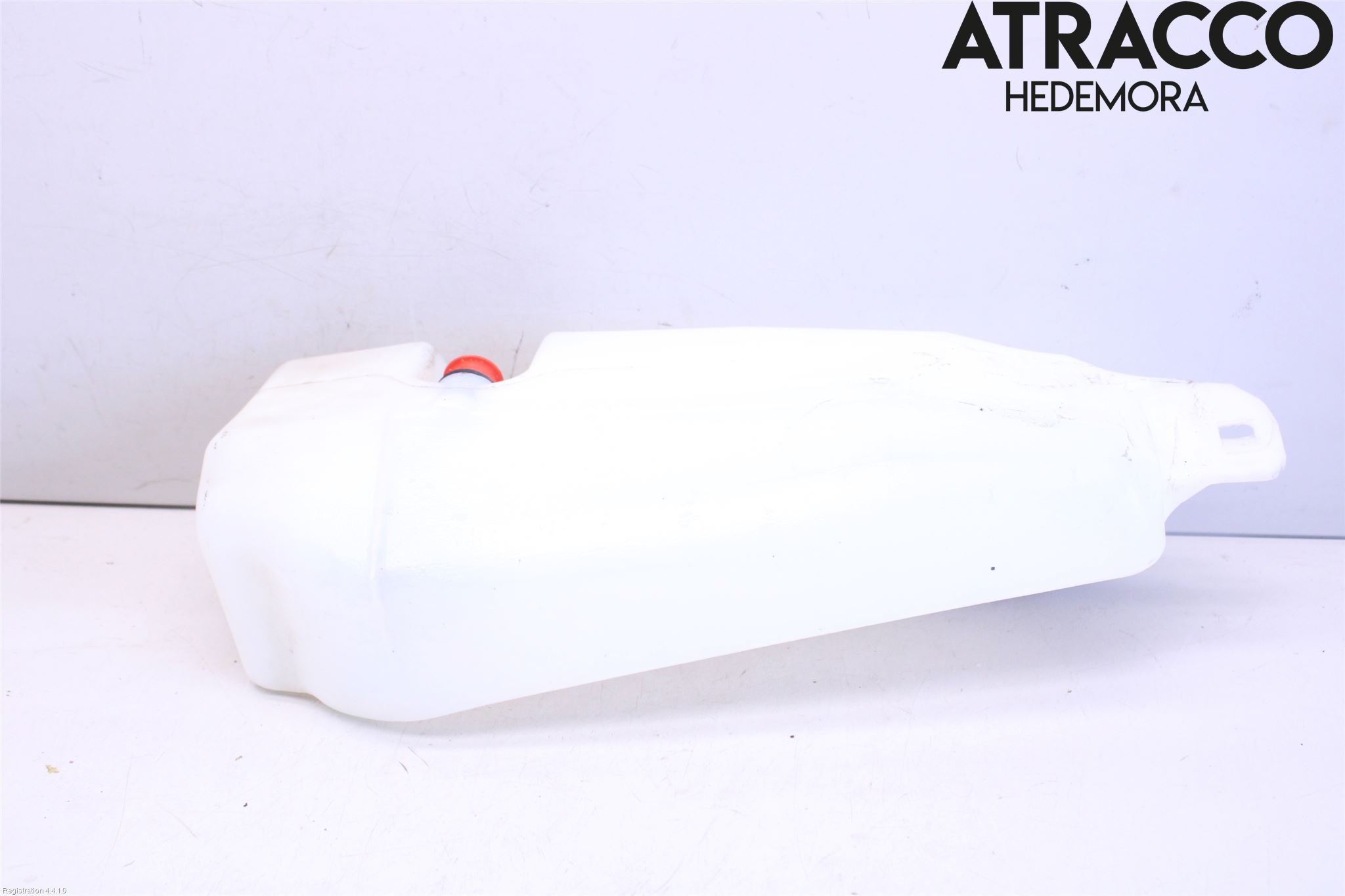 Dacia DUSTER 10-17 Spolartank Vindruta