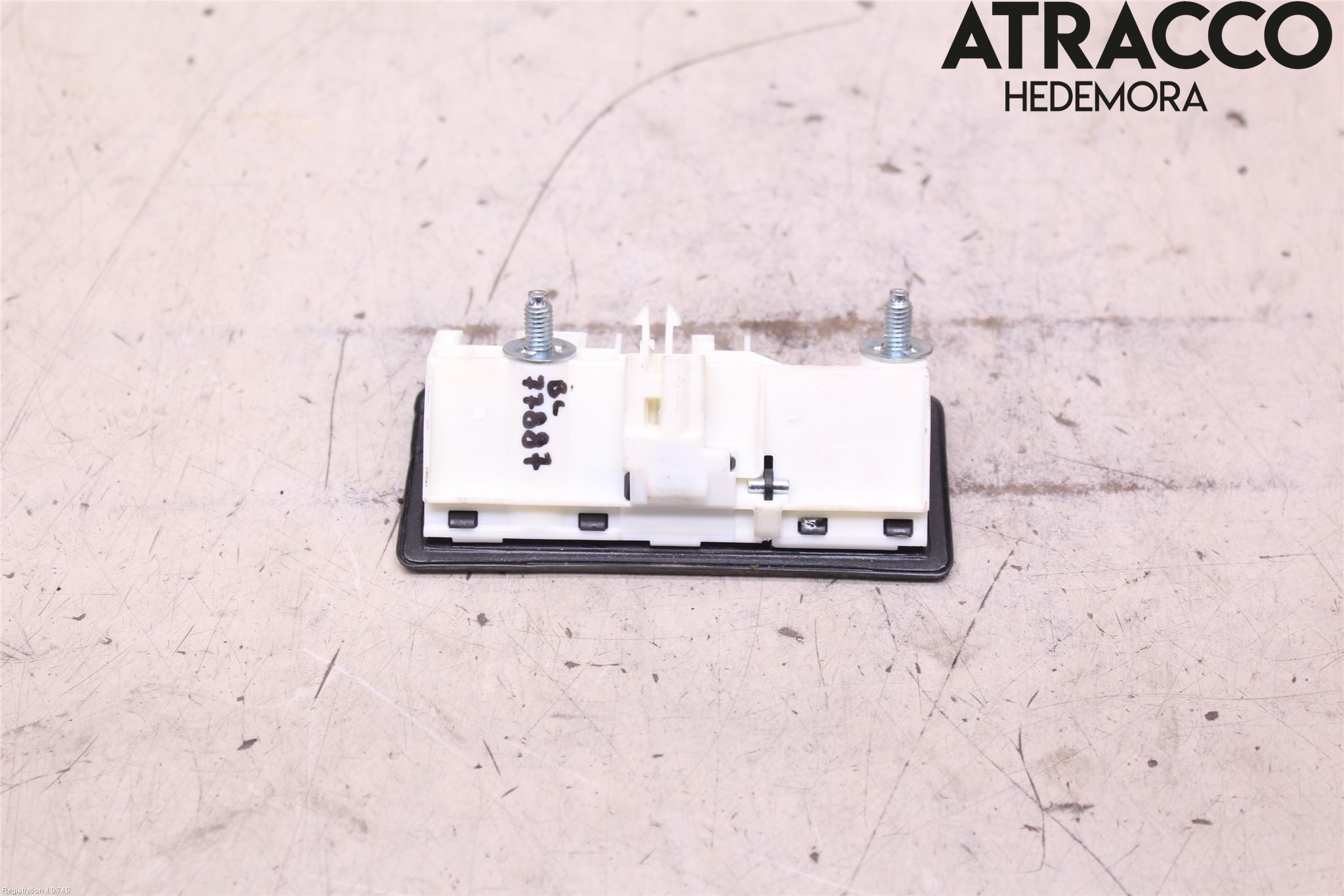 Audi A4 12-15 Bakluckehandtag