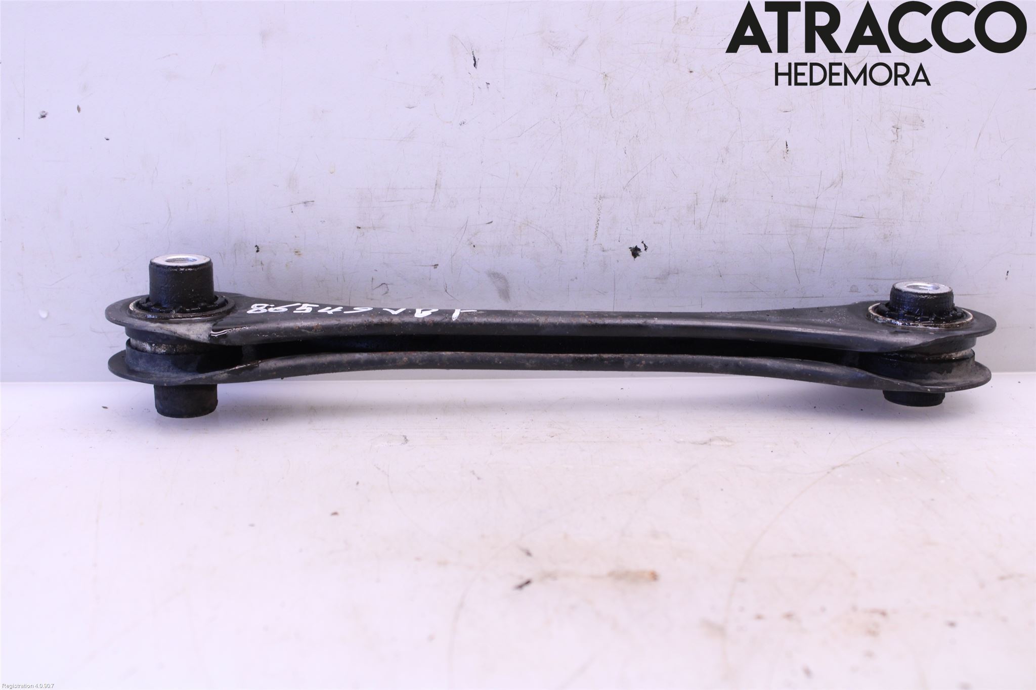 Volkswagen VW TIGUAN 16-24 Bärarm Bak Vänster
