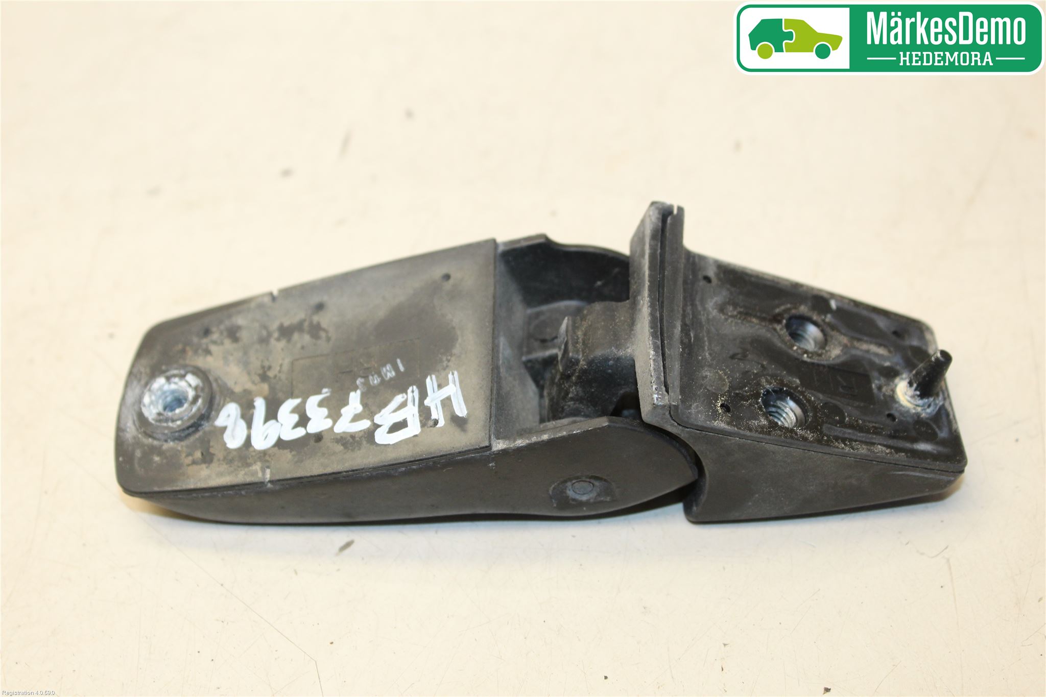 Chevrolet CAPTIVA Bakluckegångjärn Hö