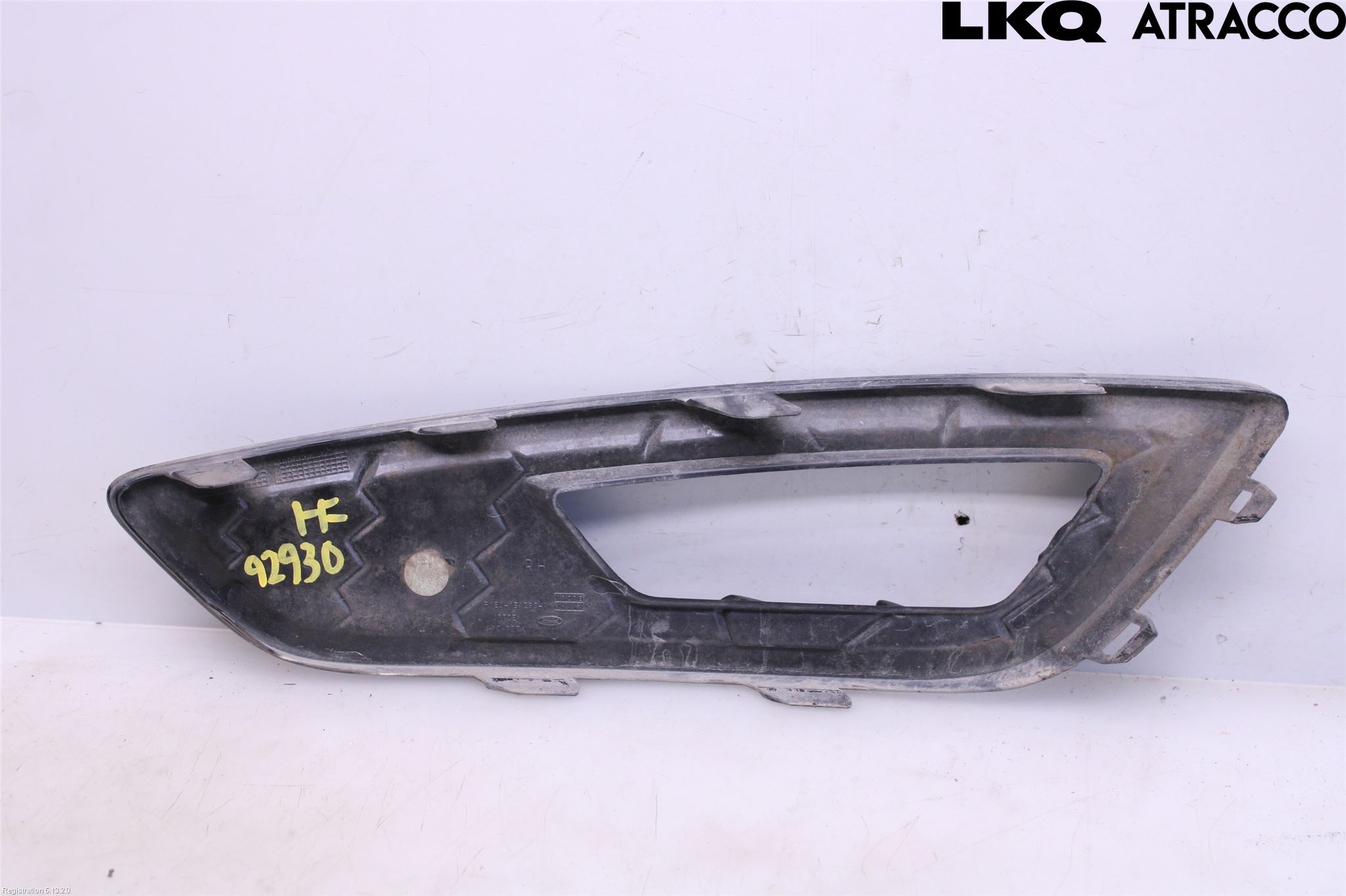 Ford FOCUS 15-18 Dimljussarg Fram