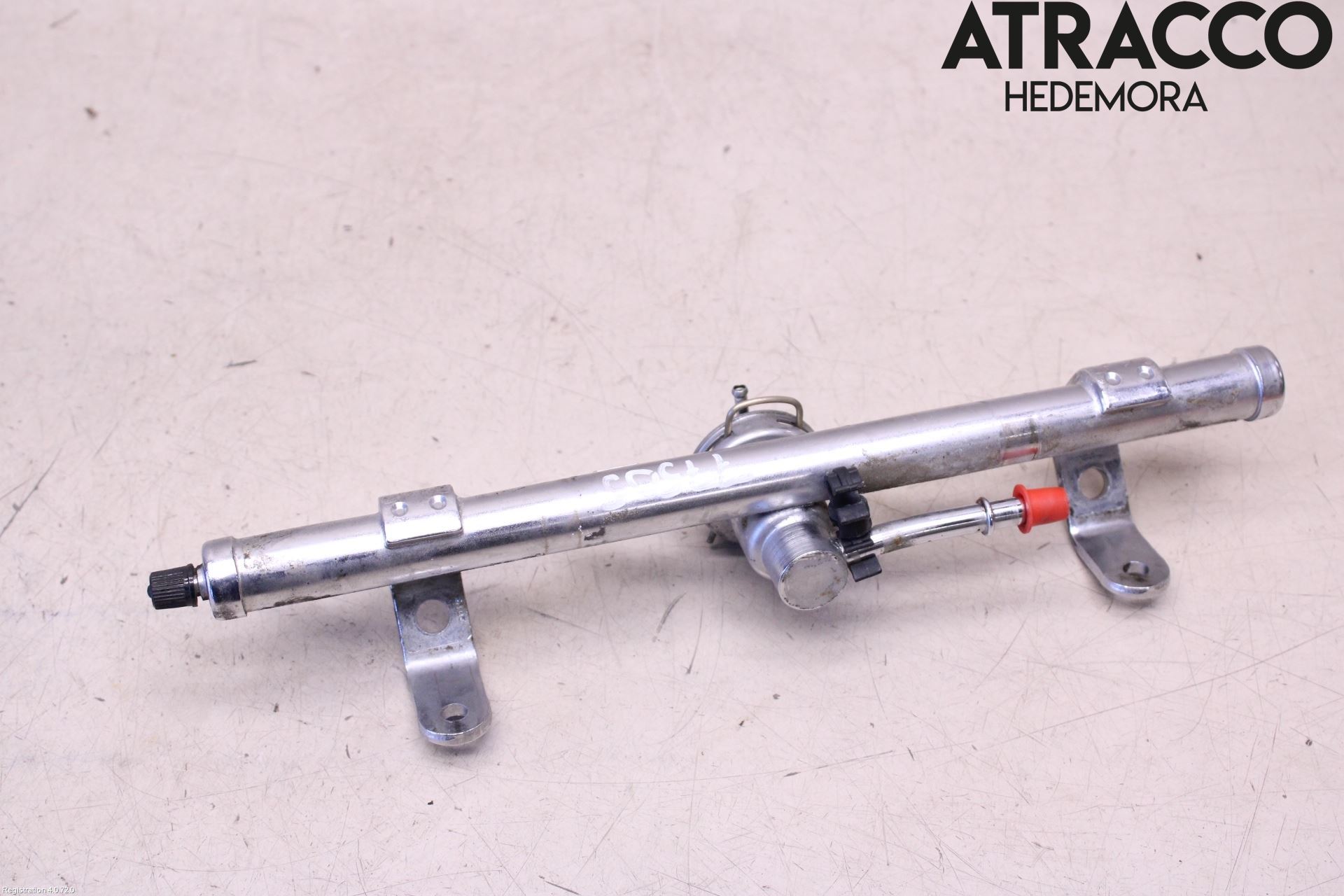 Volkswagen VW PASSAT 15-19 Injspridarrör