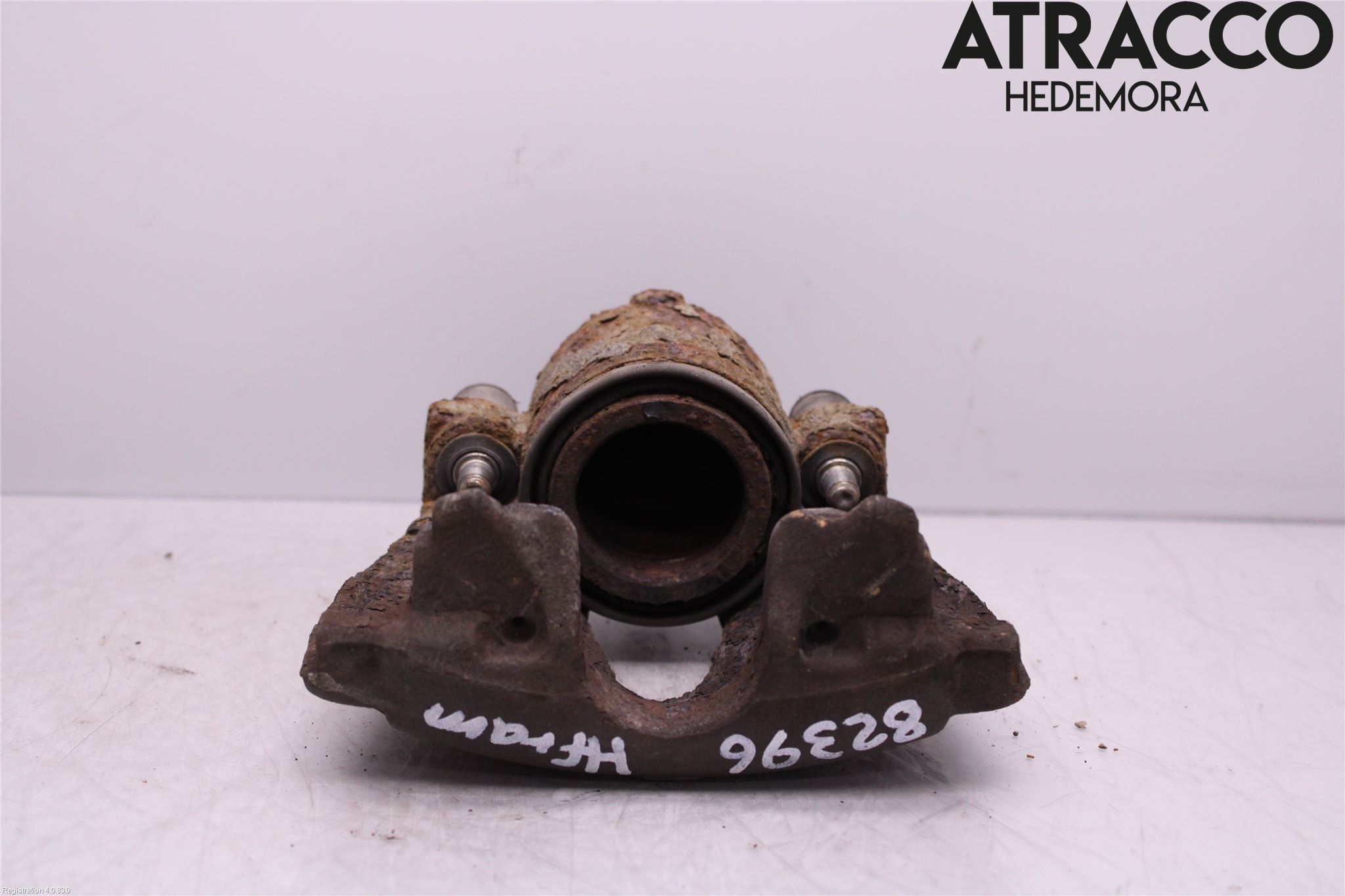 Saab 9-5     06-10 Bromsok Fram Höger