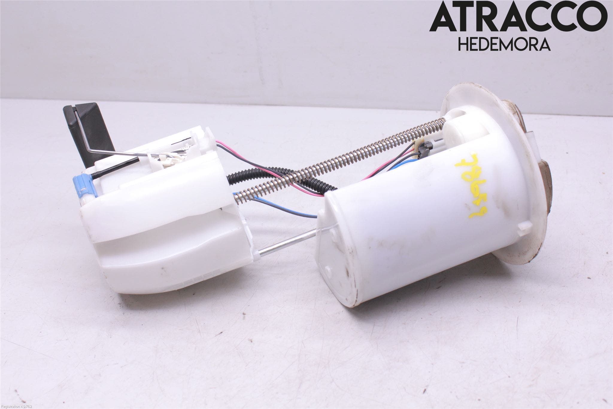 Toyota YARIS XP130 12-14 Bränsle Insppump Bensin