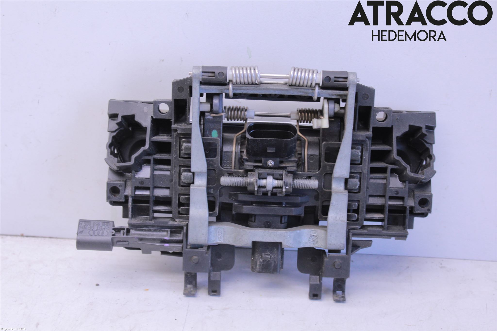 Audi A8/S8 4E  02-09 Dörrhandtag Yttre Hö