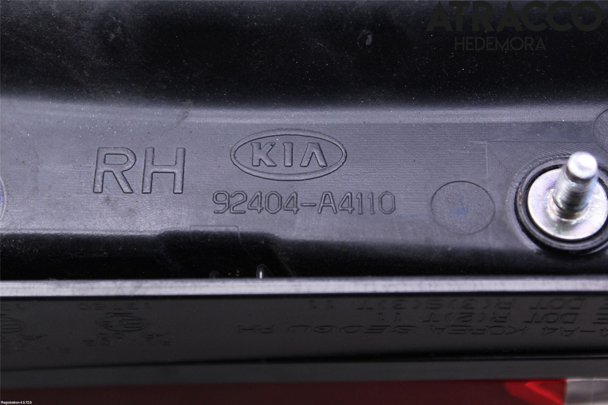 Kia CARENS III 13-19 Bakljus Lucka Hö