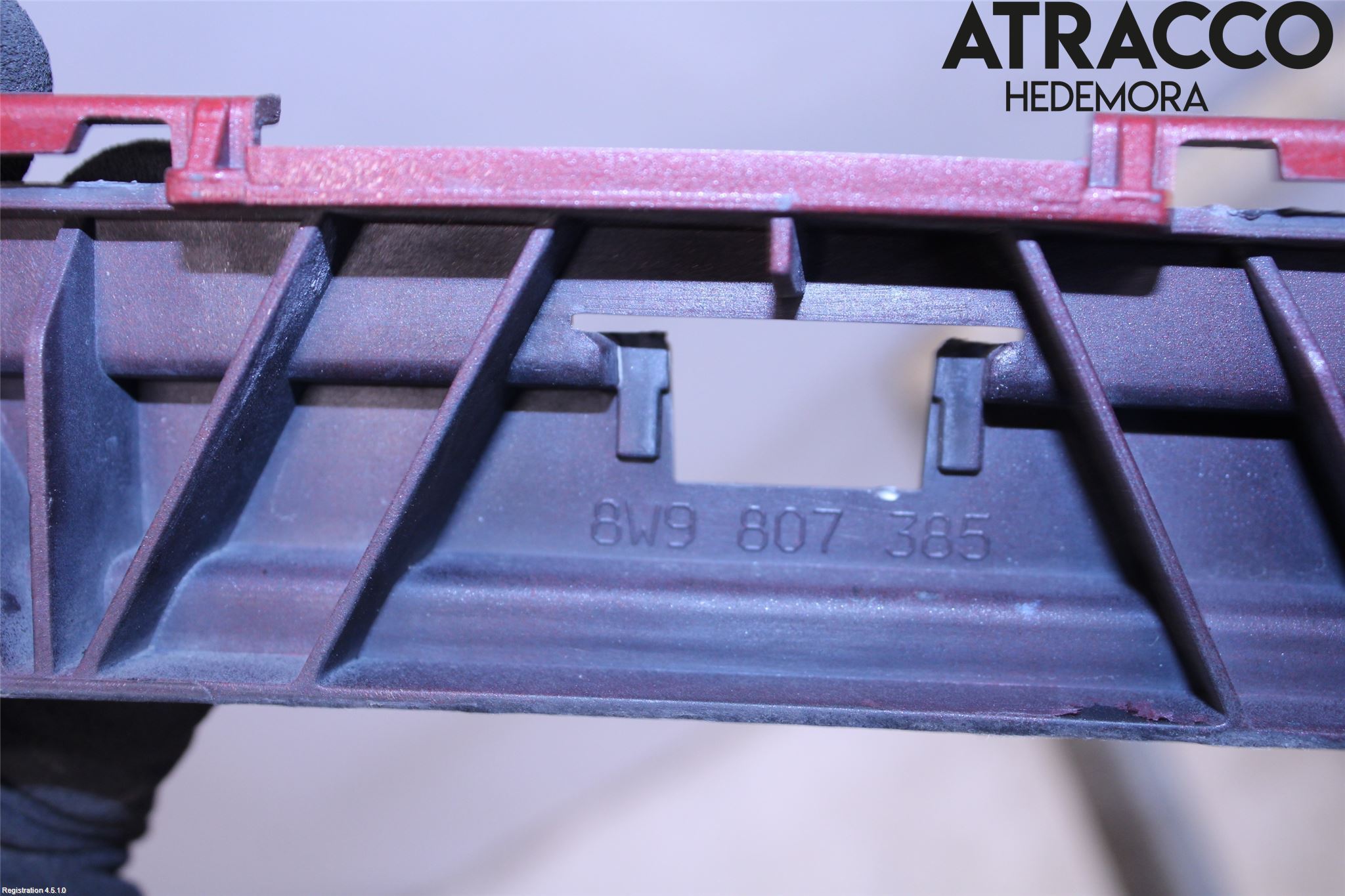 Audi A4/S4 B9 16-19 Stötfångardel Bak Mitt