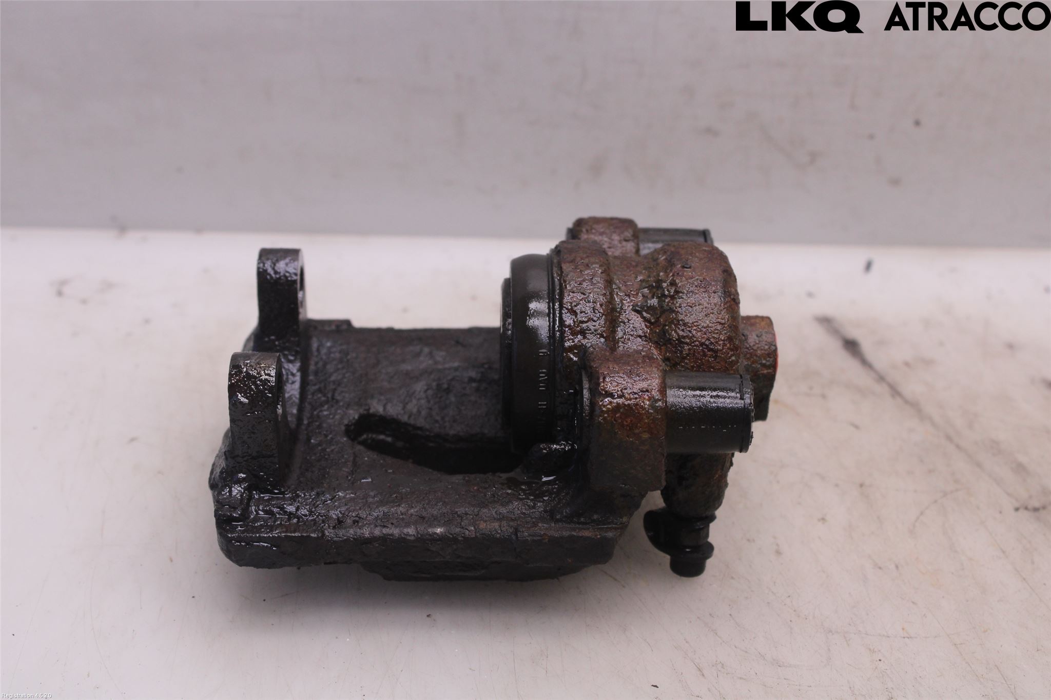 BMW 1 E82/88 Coupé/Cab 06-13 Bromsok Bak Höger