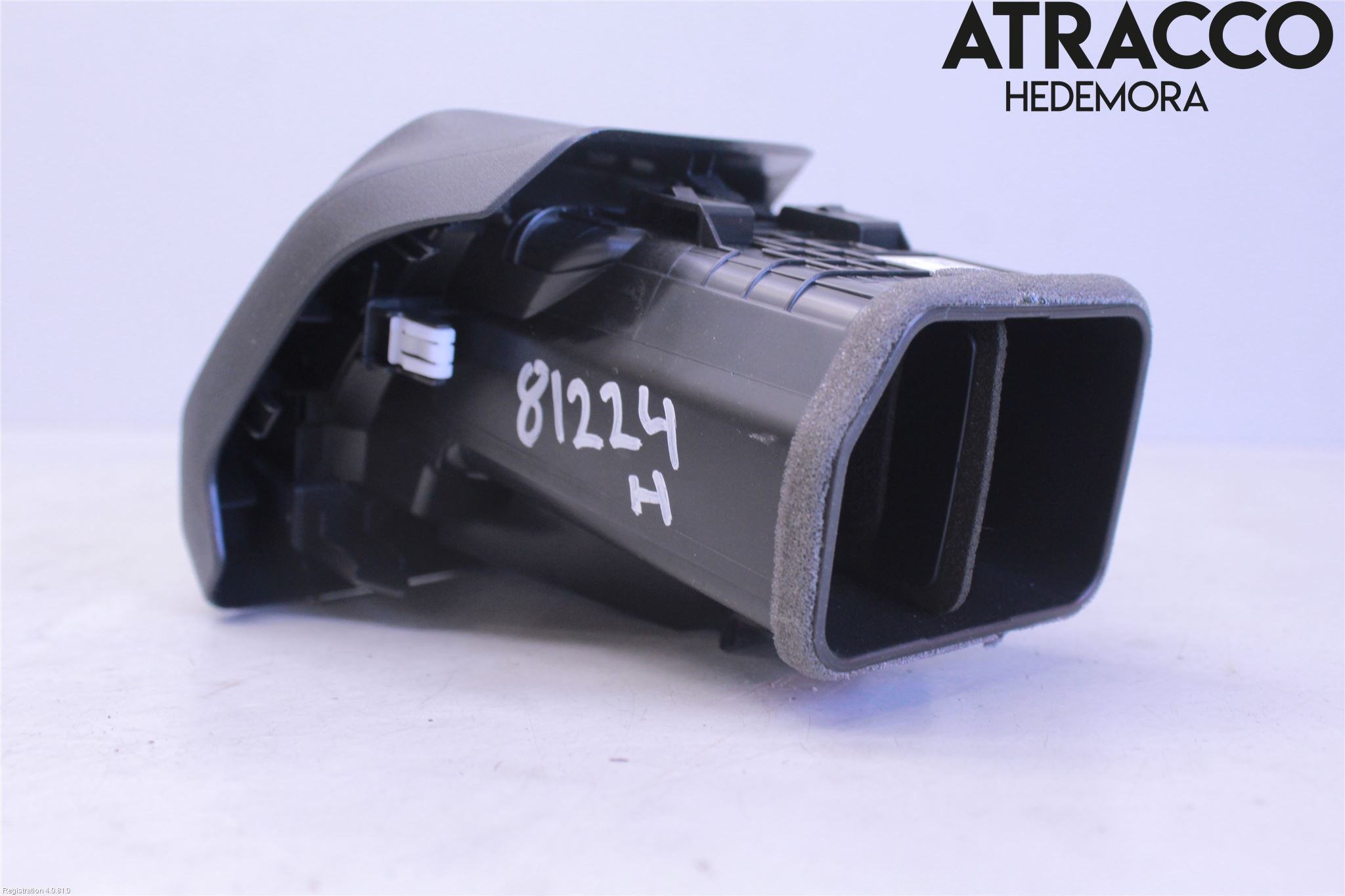 Subaru IMPREZA V 18- Defrosterkanal-Munstycke