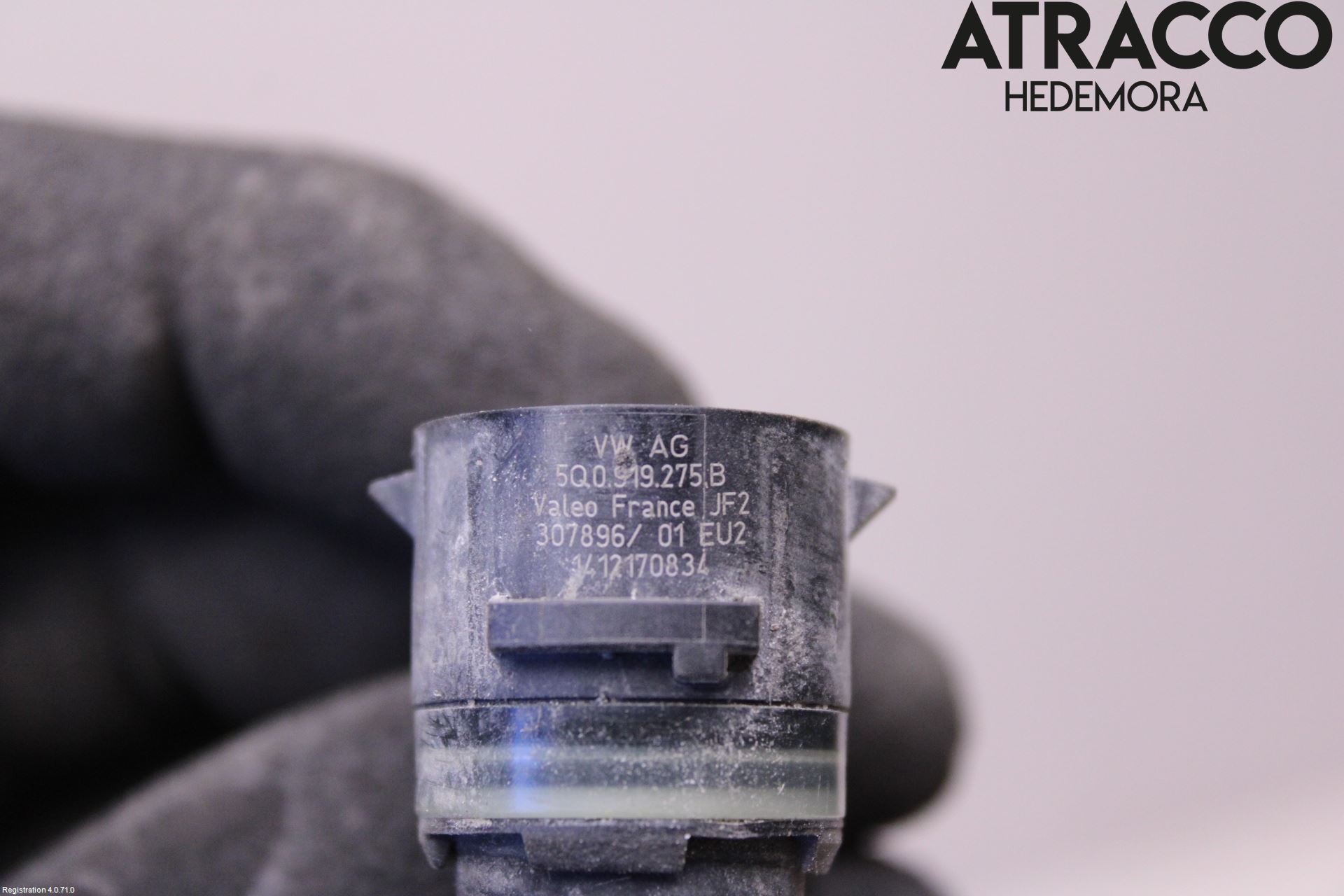 Skoda SUPERB 16-24 Parkeringshjälp Frontsensor