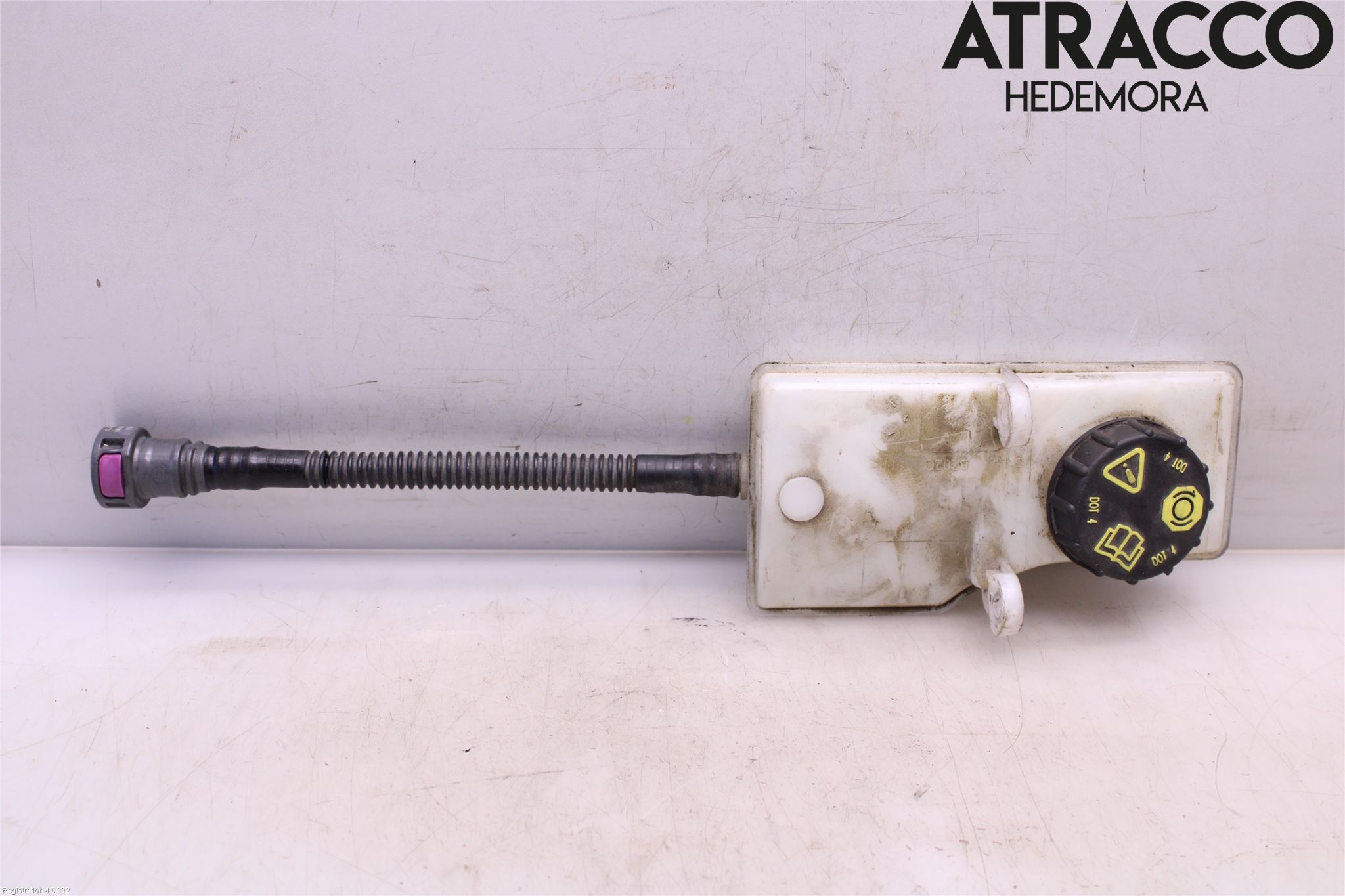 Ford KUGA 17-19 Bromsvätskebehållare