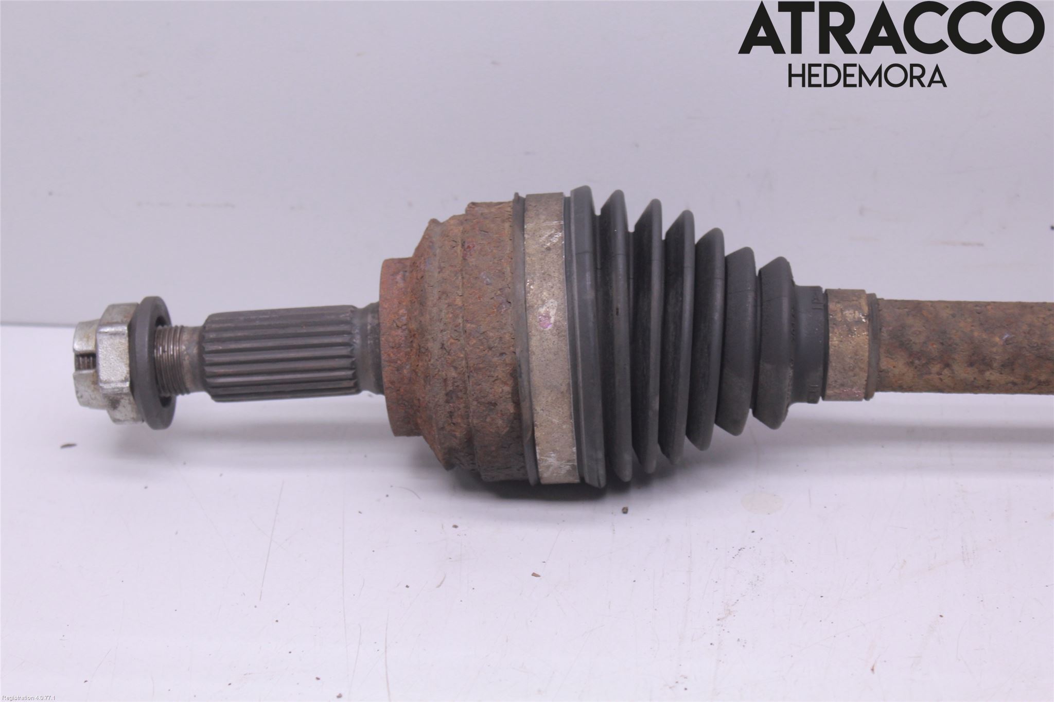 Renault CLIO IV 12-16 Drivaxel Fram Höger