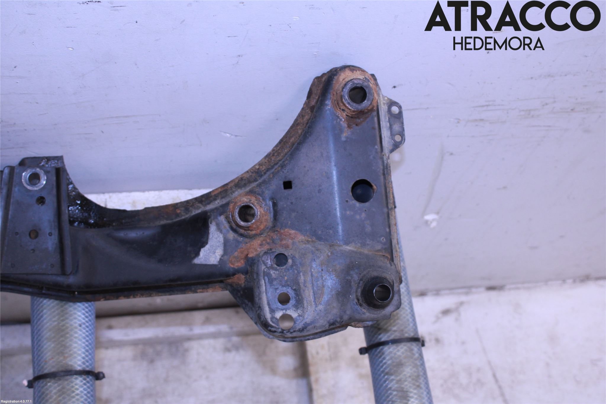 BMW 3 E46      98-05 Framvagnsbalk