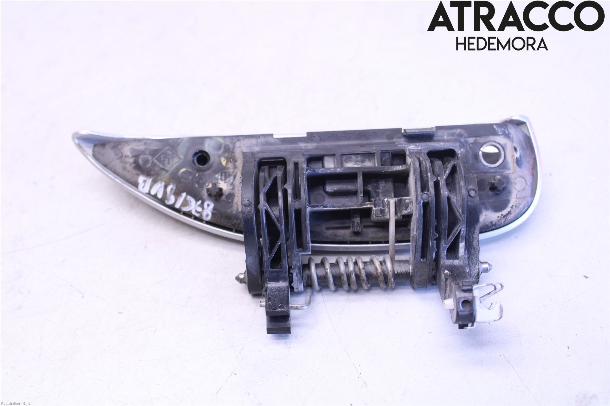 Dacia DUSTER 18-24 Dörrhandtag Yttre Vä