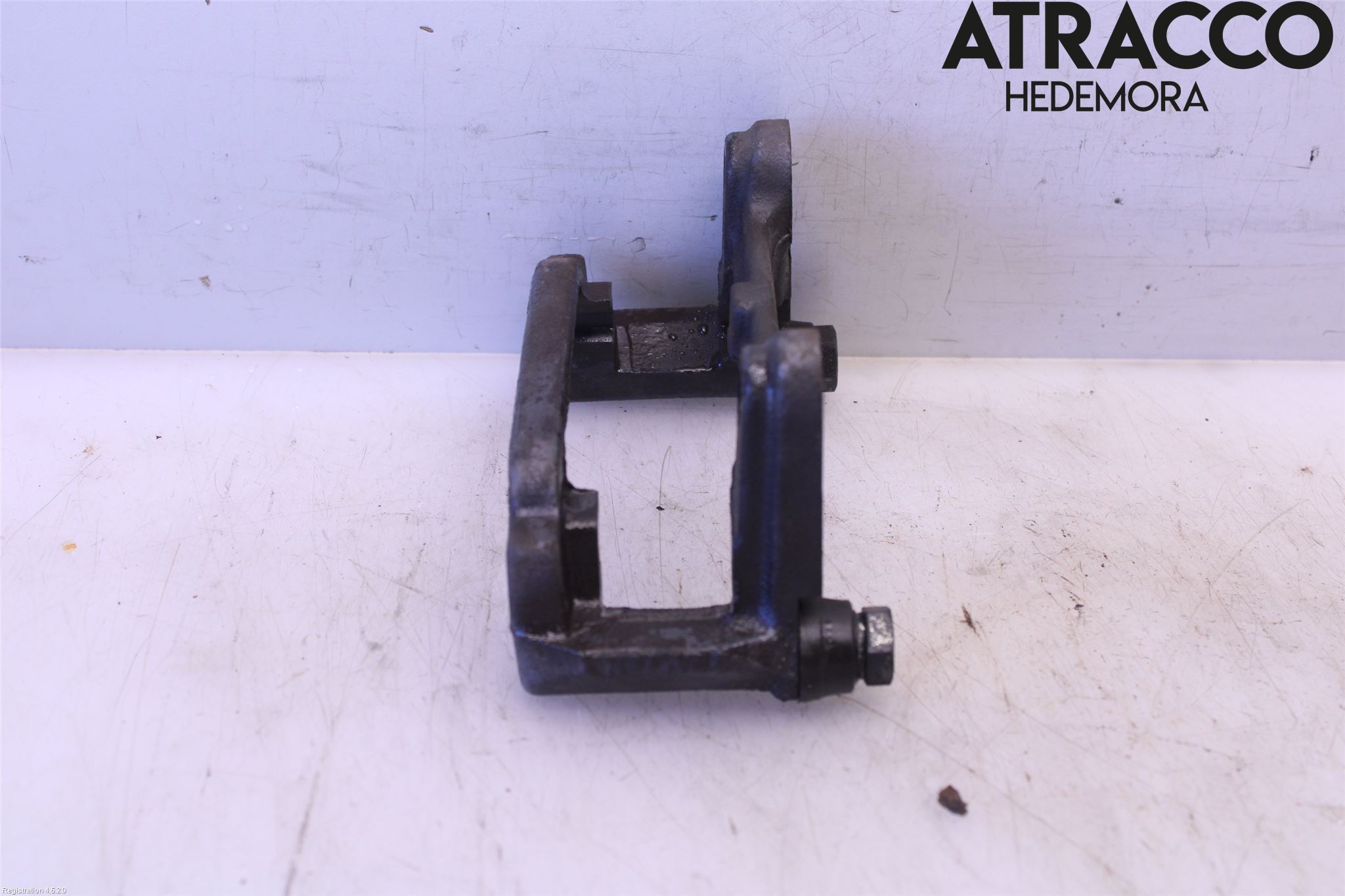 Chevrolet CORVETTE Bromsokshållare