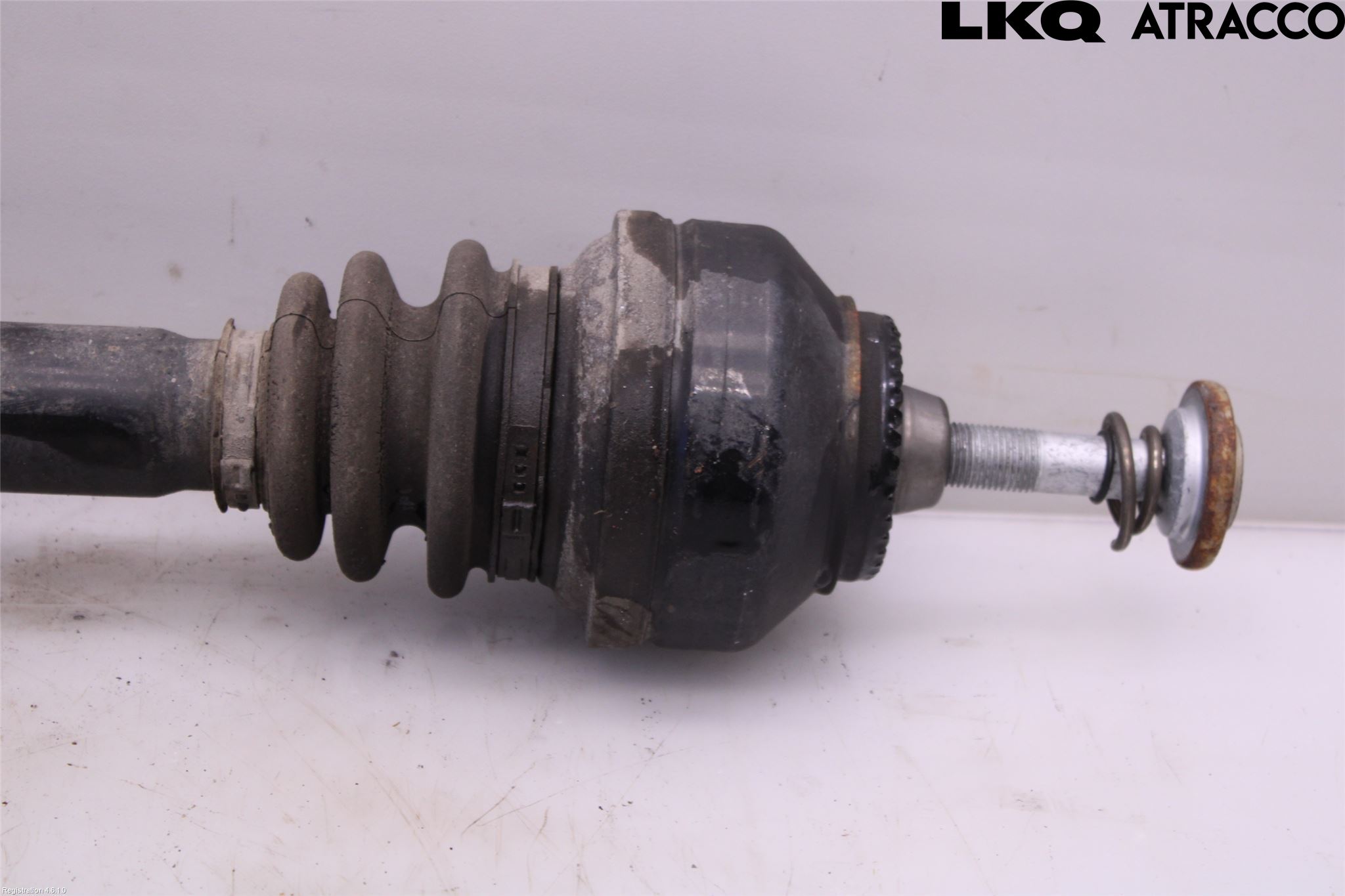 BMW 5 F10/F11/F18 09-17 Drivaxel Bak Vänster