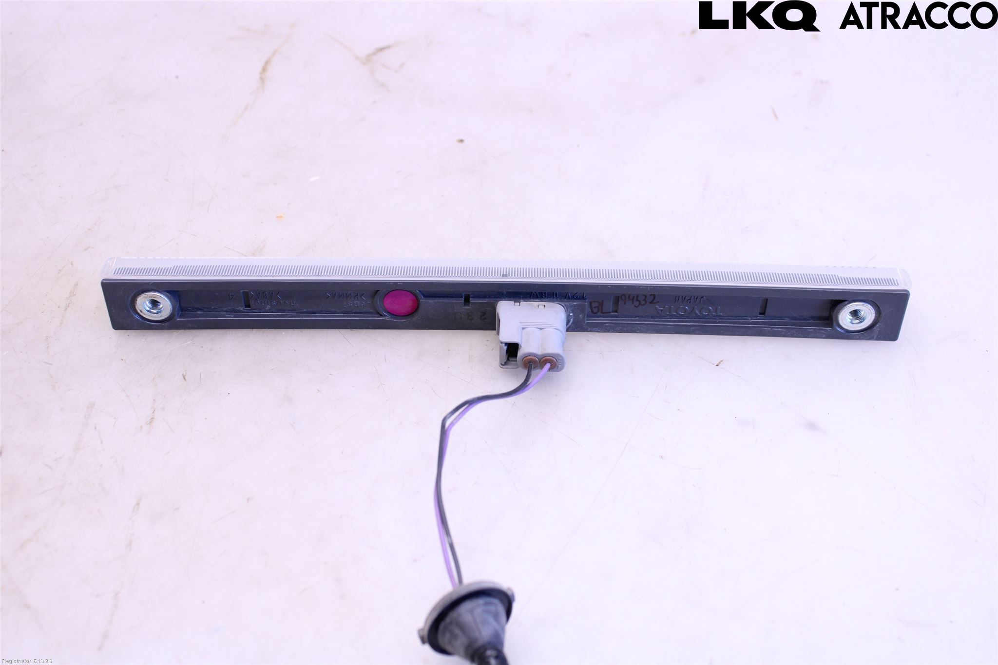 Toyota RAV4 19- Bromsljus Bakruta