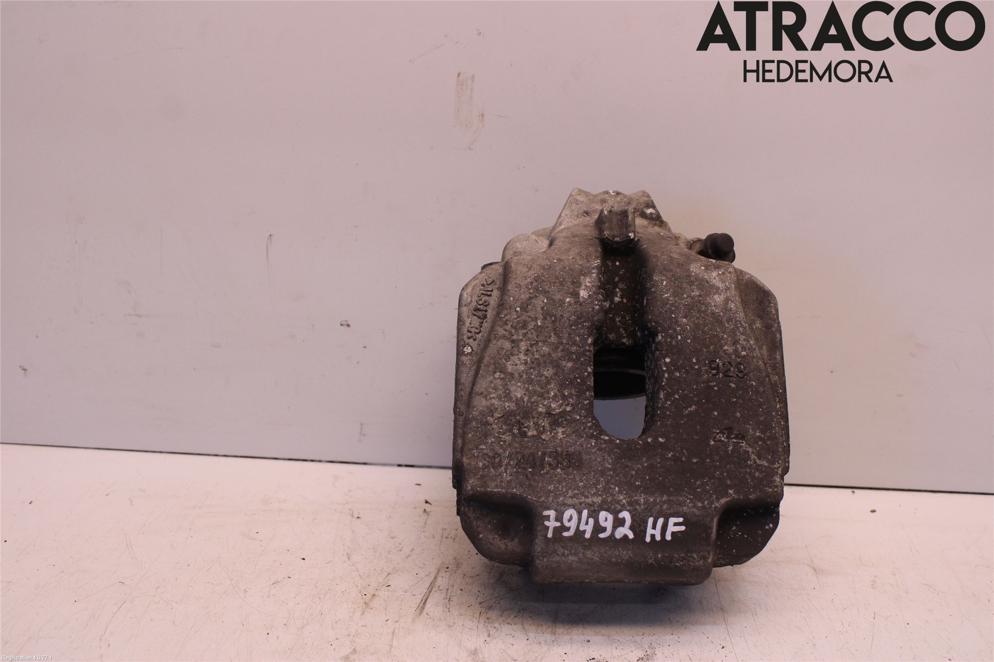 BMW 5 F10/F11/F18 09-17 Bromsok Fram Höger