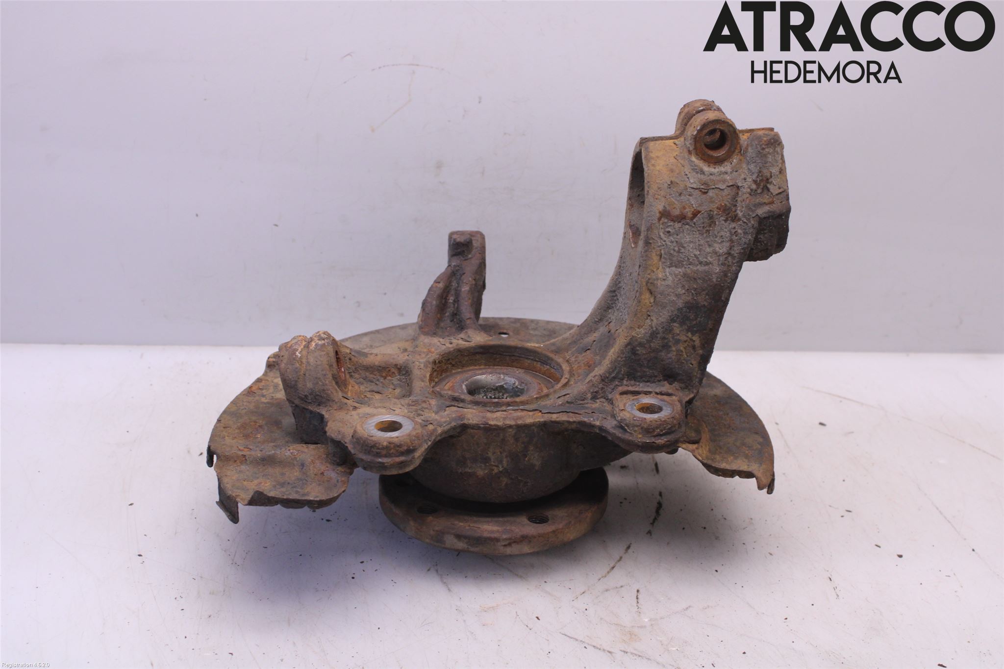 Volvo V70 08-13 Styrspindel Lagerhus Vä