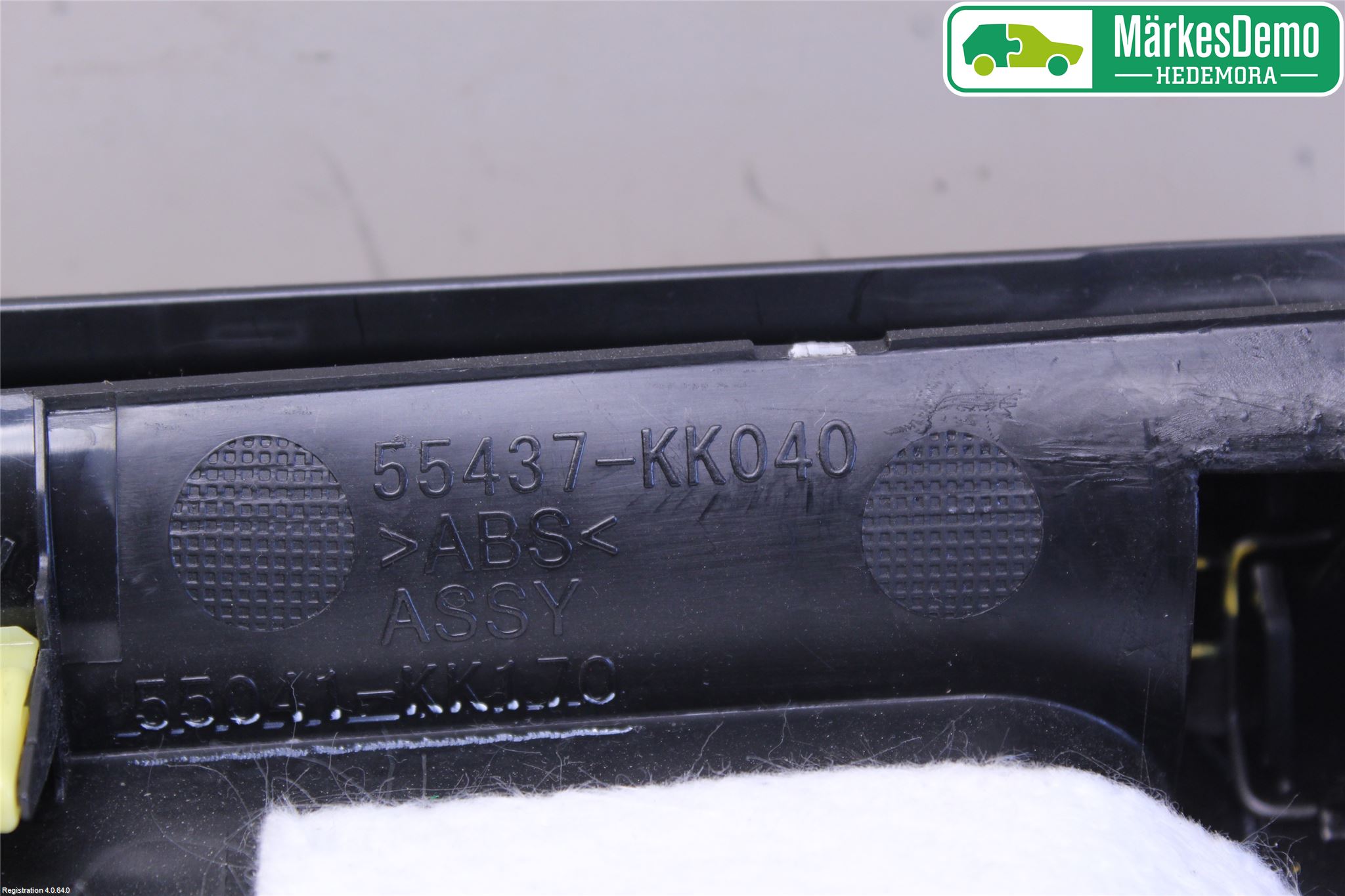 Toyota HILUX 16- Handskfack