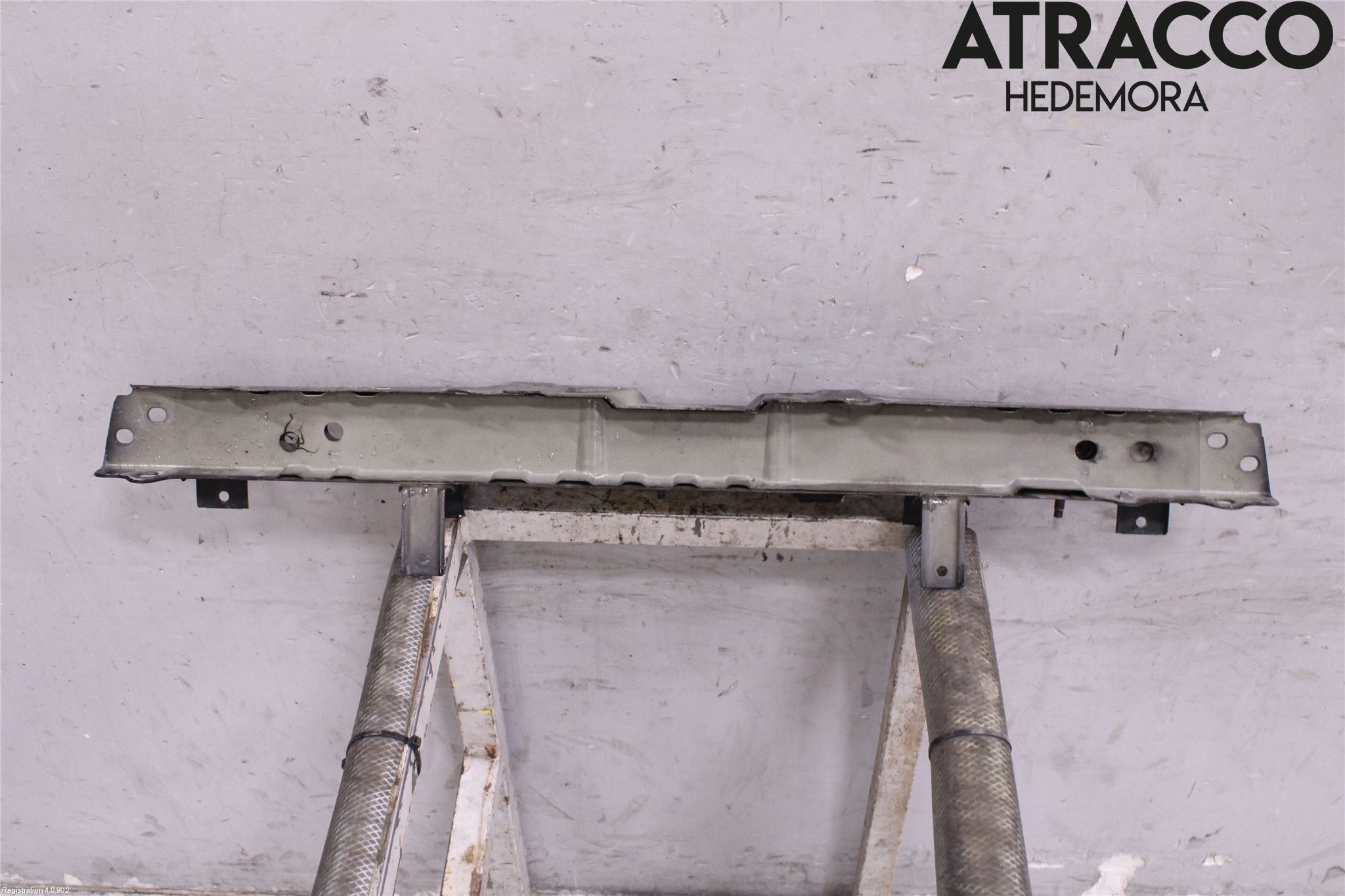 Nissan QASHQAI 14-17 Front Huvlåsplåt-Balk