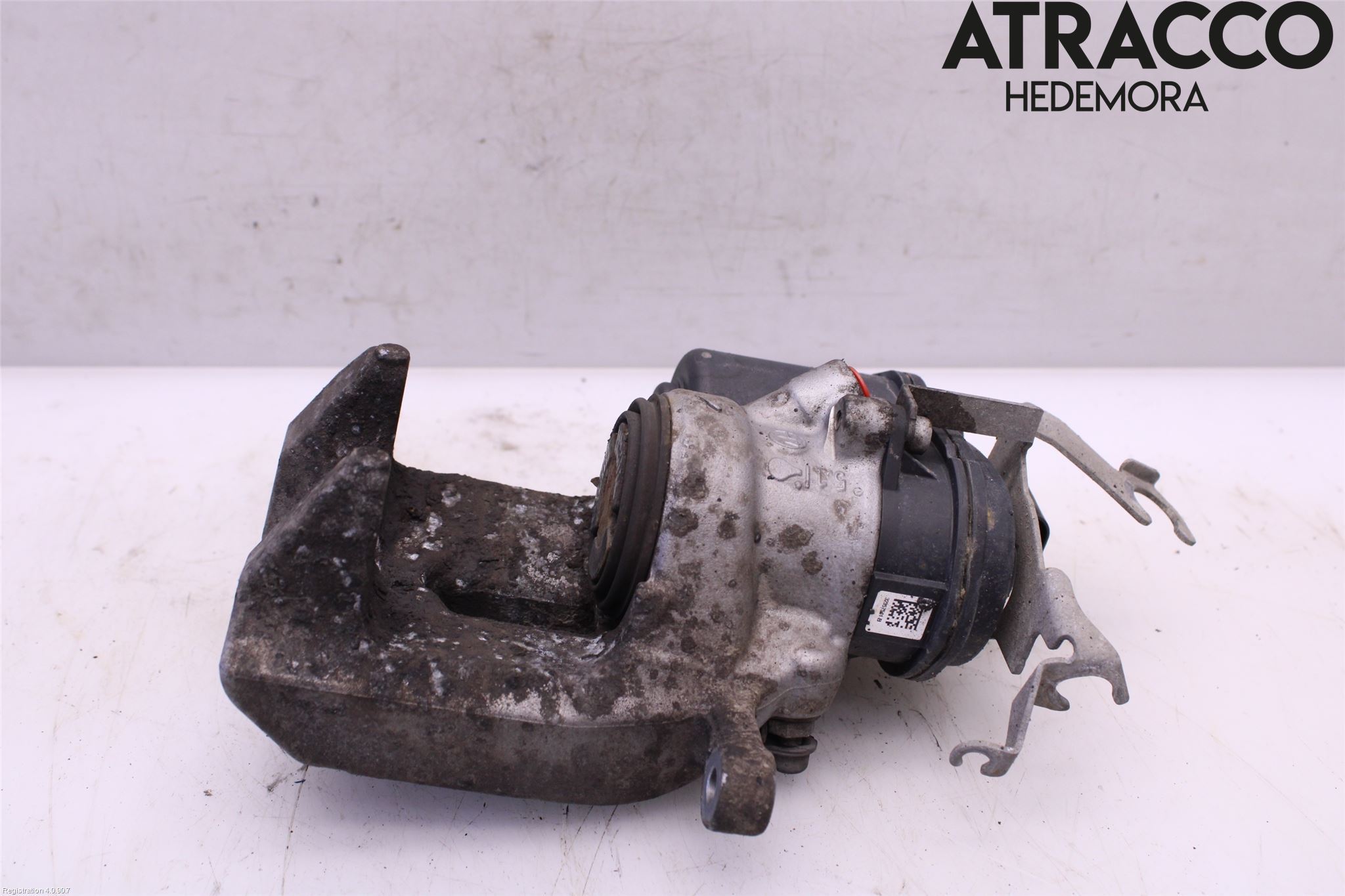 BMW 5 G30/G31/F90 17-23 Bromsok Bak Höger