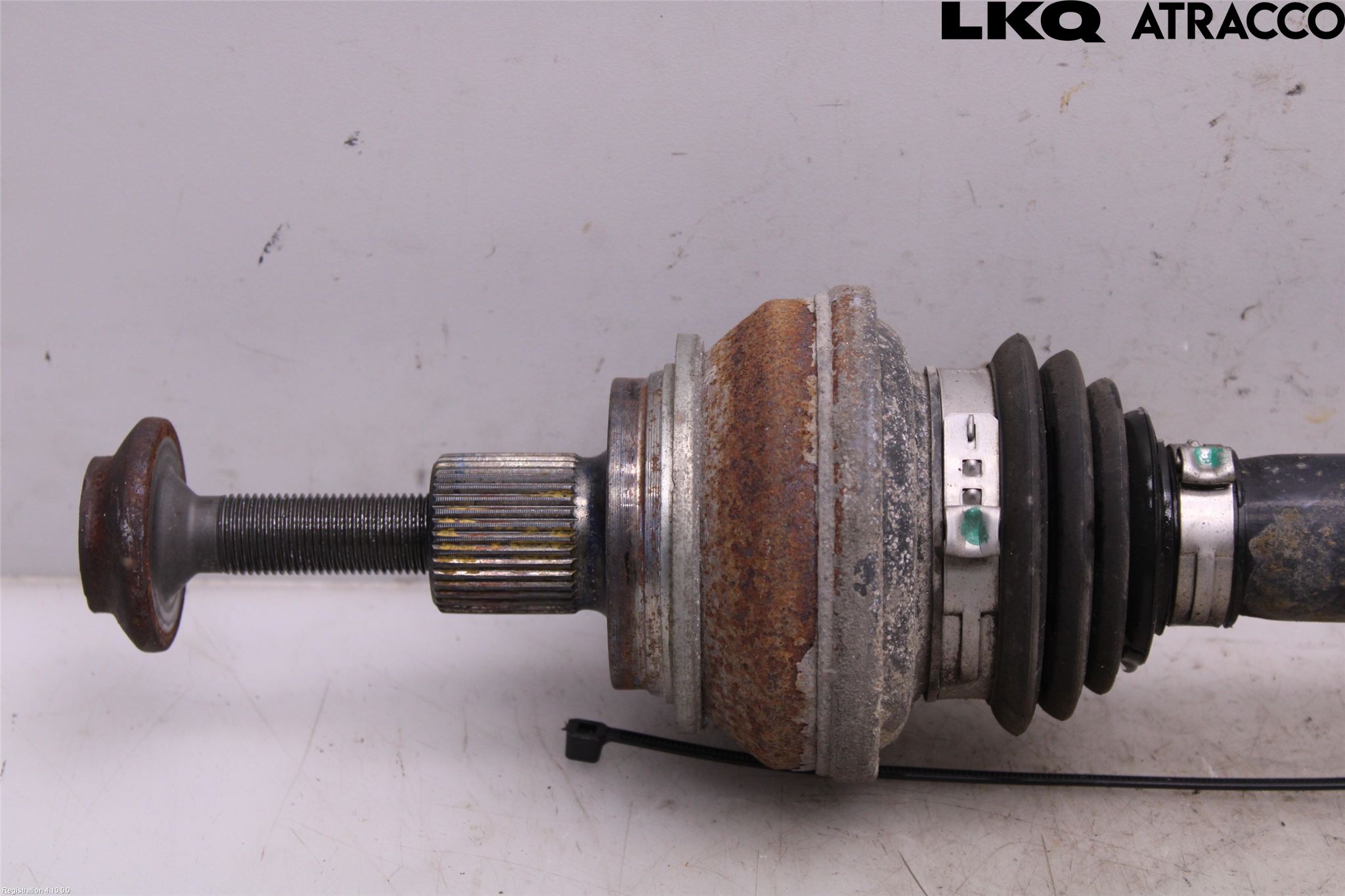 Audi A4/S4 B9 20- Drivaxel Bak Vänster