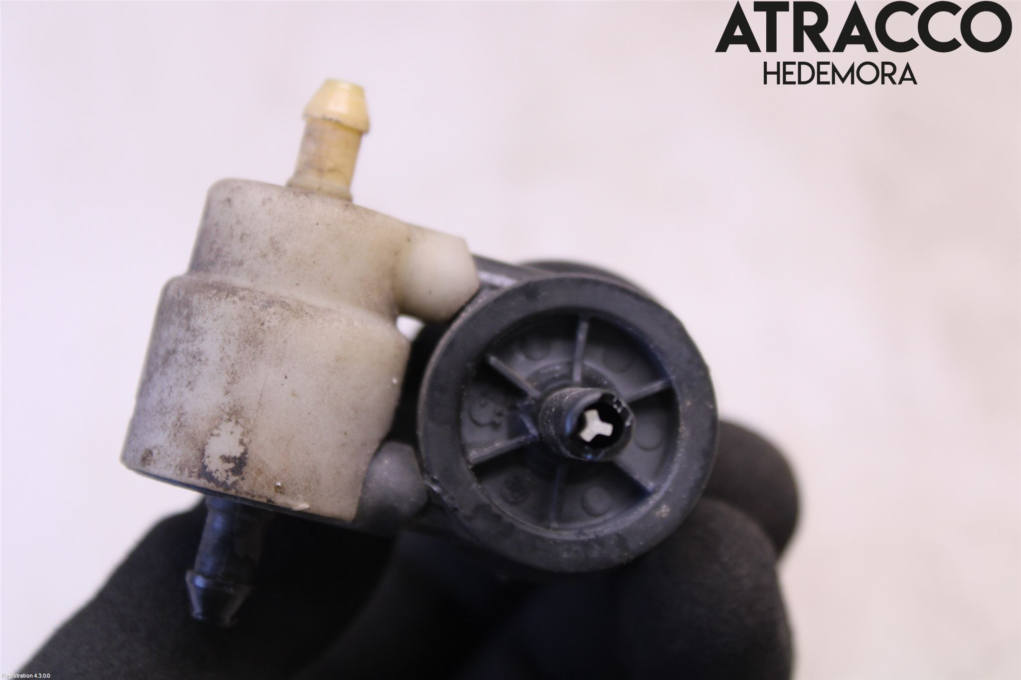 Opel INSIGNIA 09-16 Spolarpump Vindruta