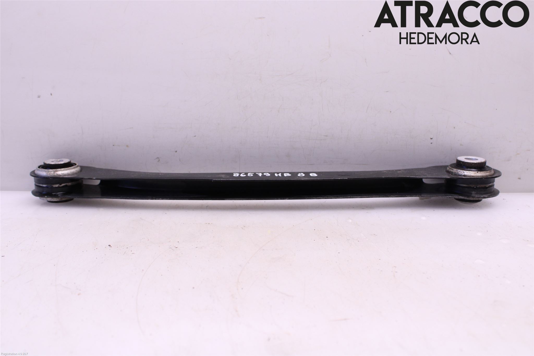 BMW 5 G30/G31/F90 17-23 Bärarm Bak Övre Höger