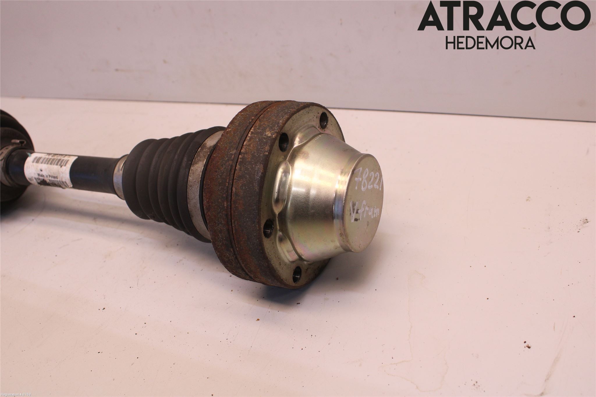 Porsche CAYENNE 03- Drivaxel Fram Vänster