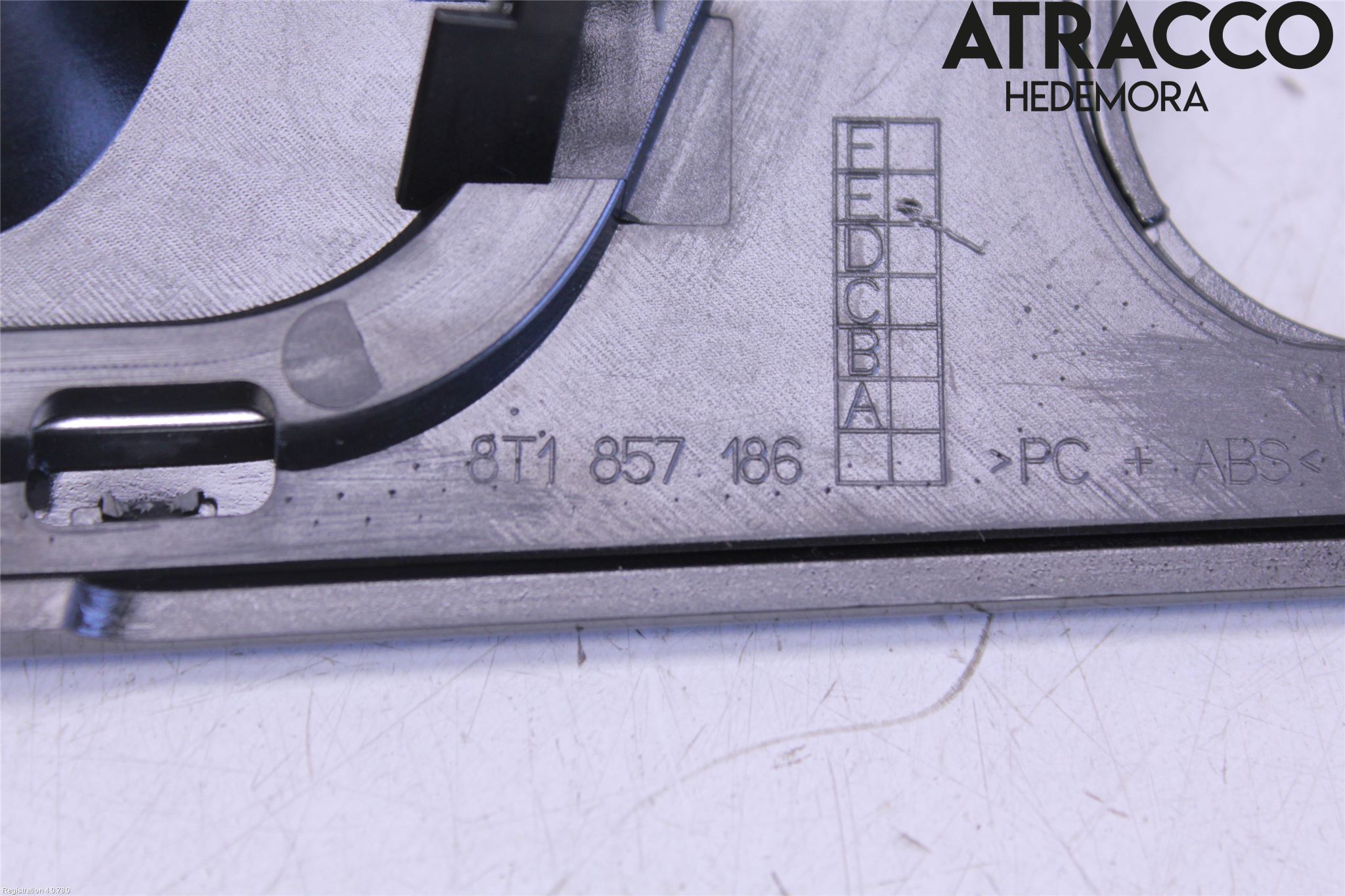 Audi A5 07-16 Instrument-Radio Sarg