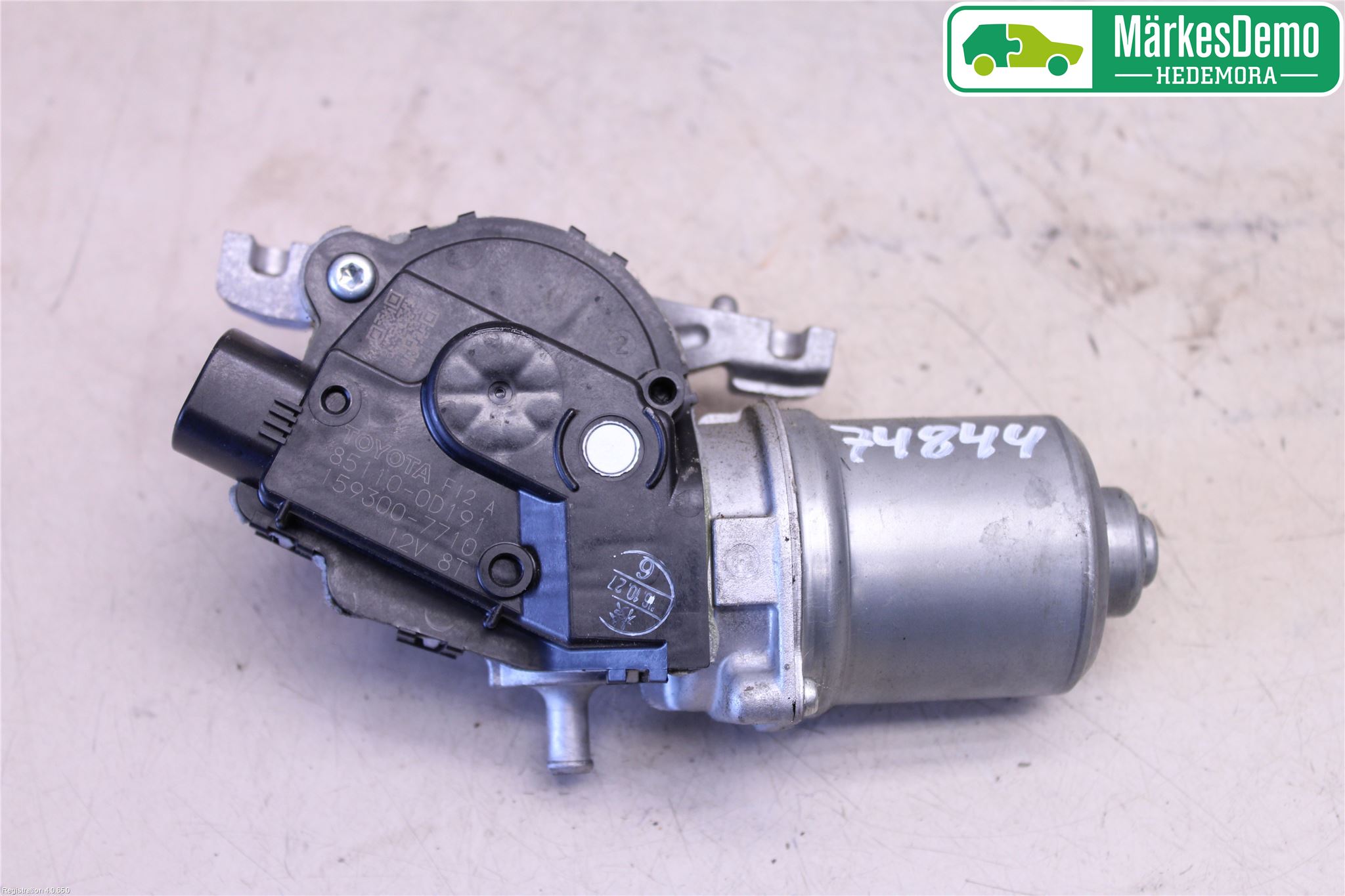 Toyota YARIS XP130 15-20 Torkarmotor Vindruta