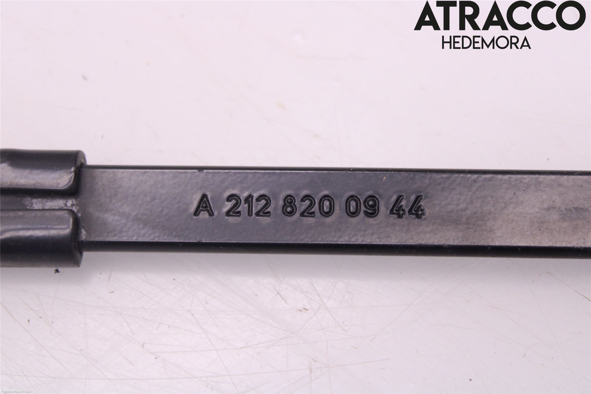 Mercedes-Benz MB E-KLASS (W212) 09-16 Torkararm Armar Vindruta