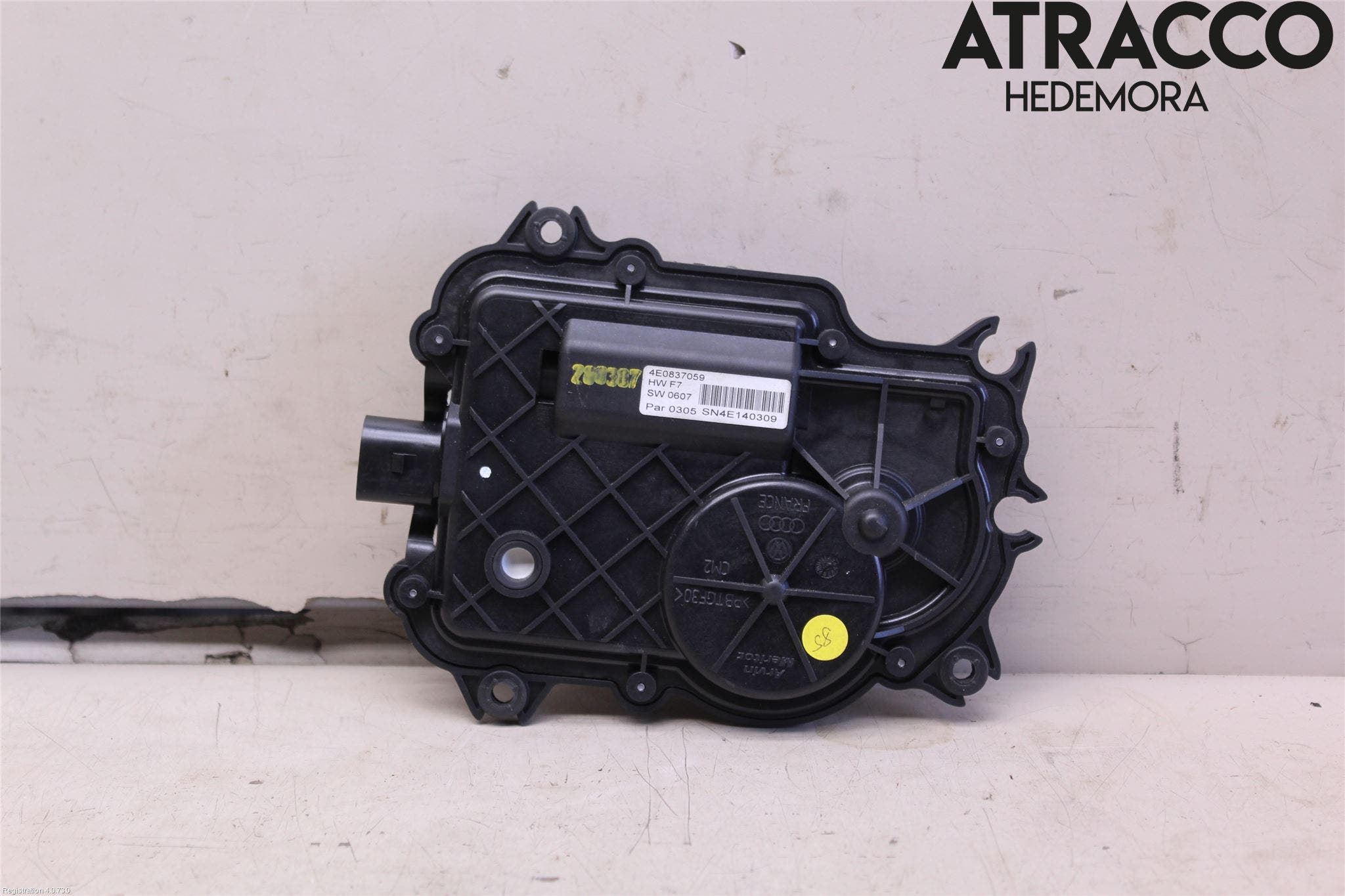 Audi A8/S8 4E 02-09 Låskista-Dörrlås