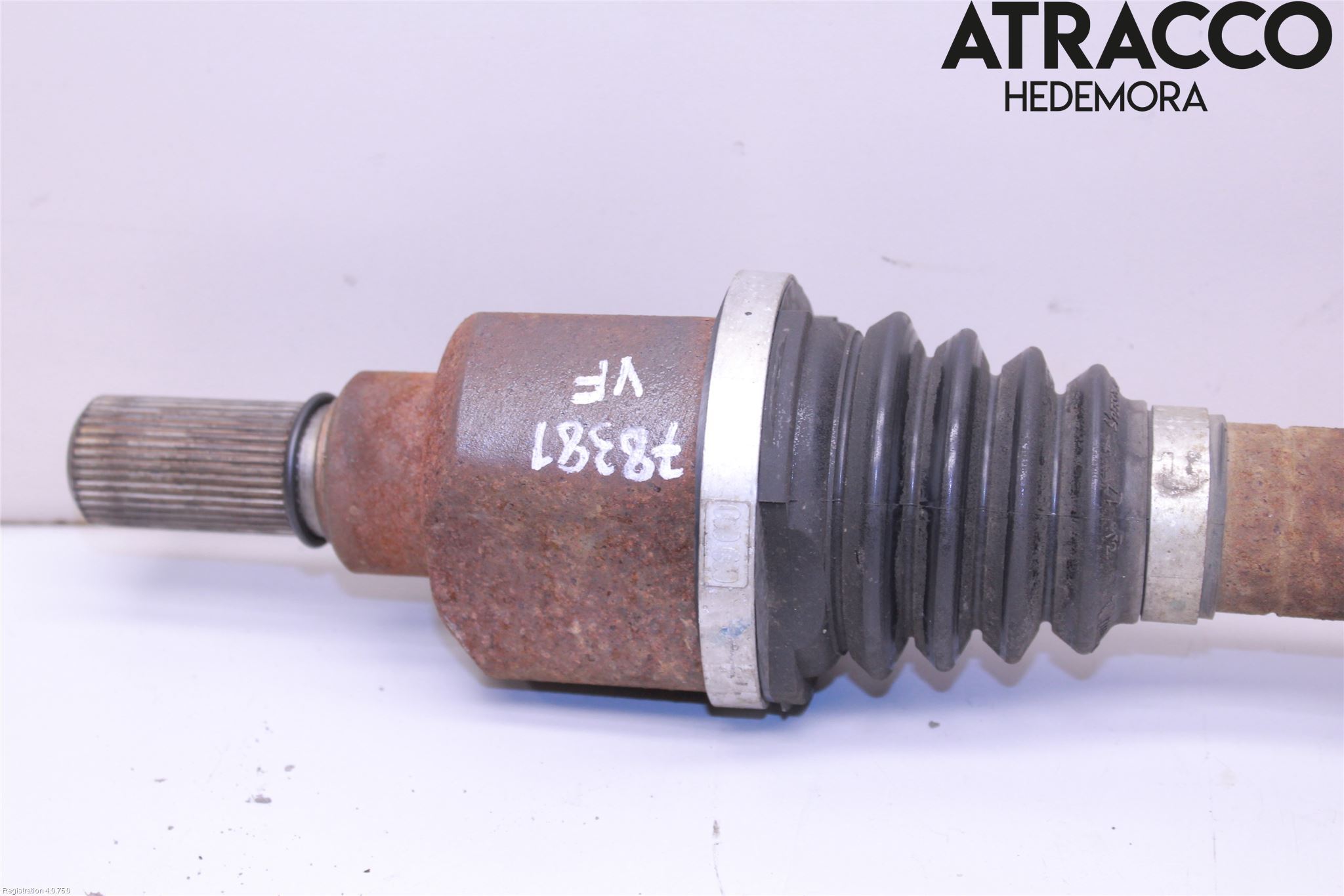 Peugeot 3008 09-16 Drivaxel Fram Vänster