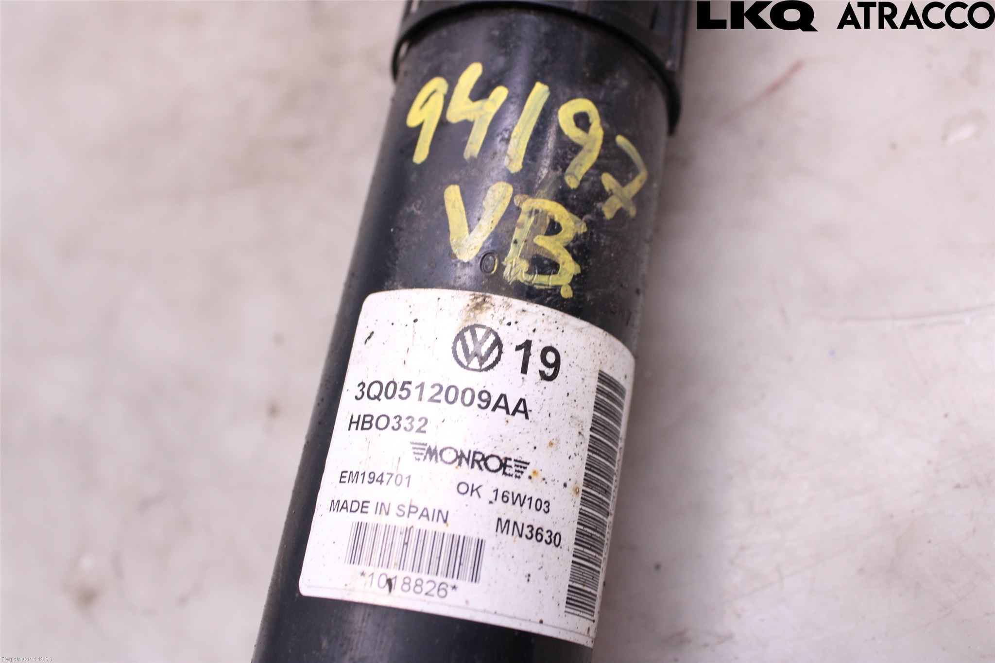 Volkswagen VW PASSAT 15-19 Stötdämpare Bak