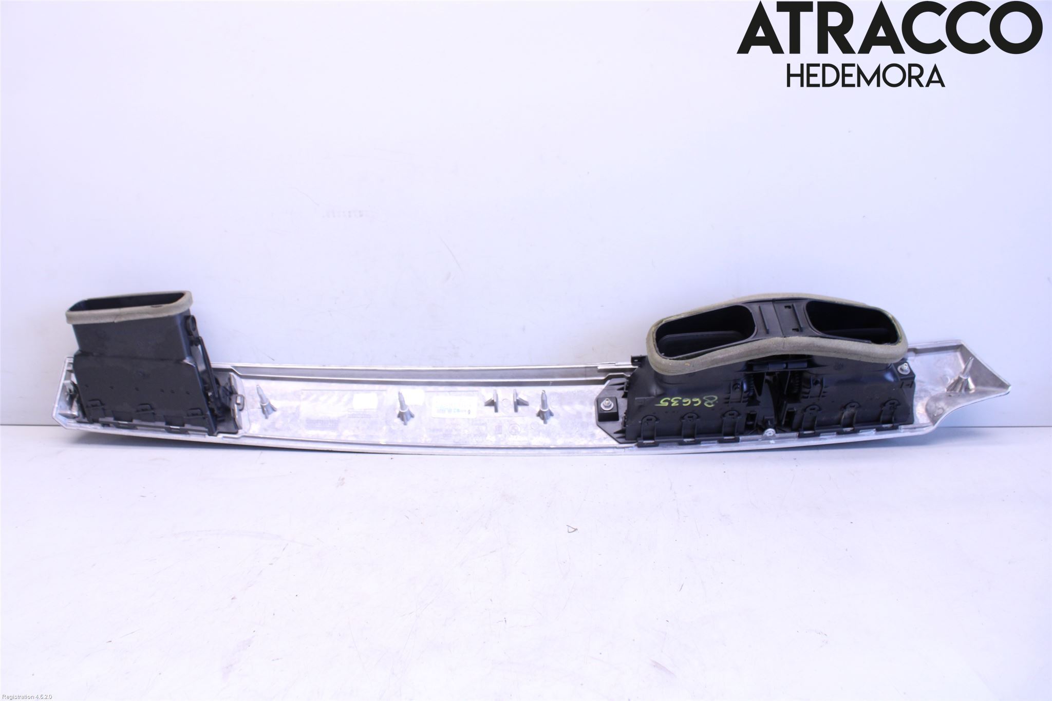 BMW 5 E60/61 Sed/Tou 02-10 Defrosterkanal-Munstycke