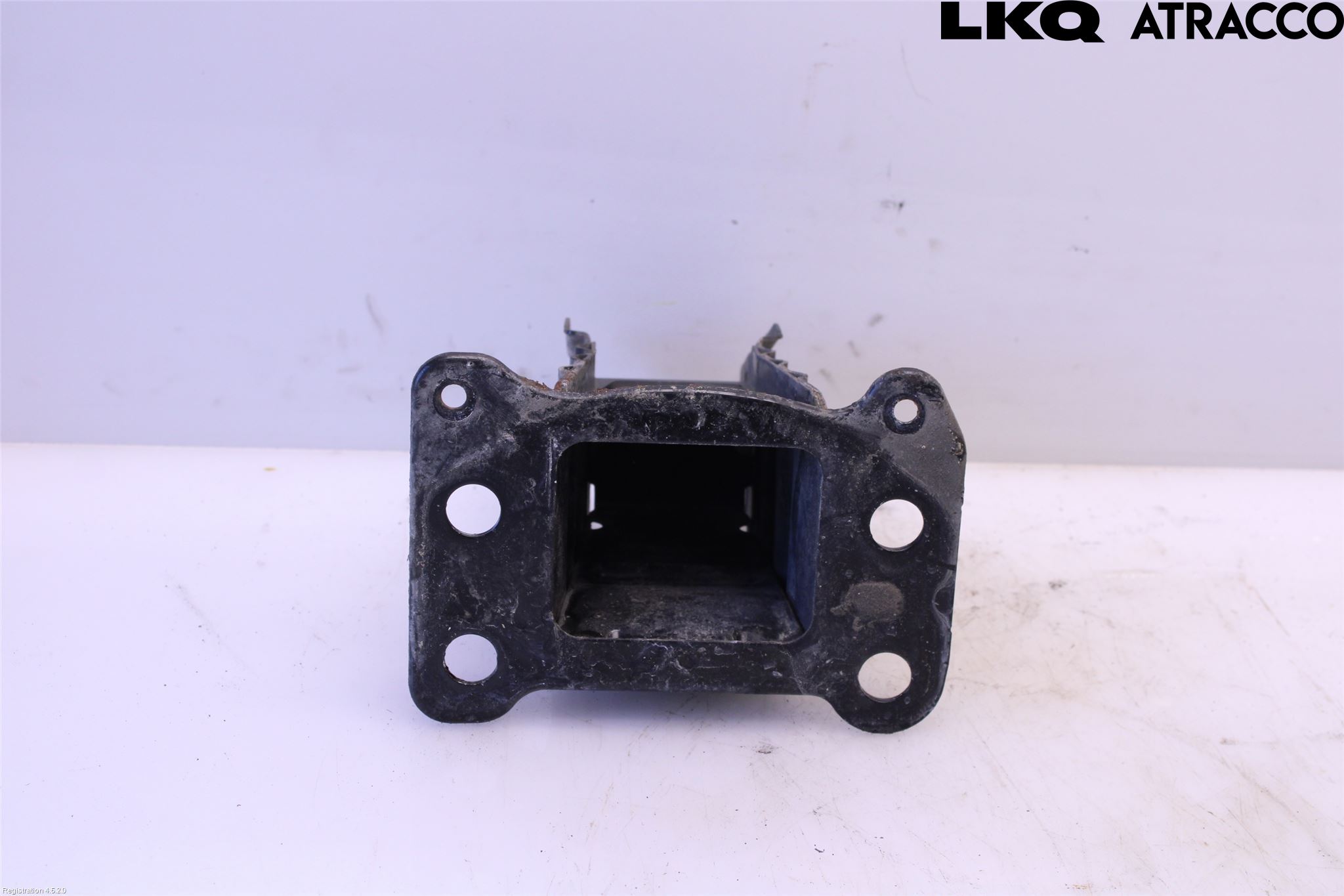 Audi A3/S3 05-13 Stötfångarbärjärn Fram