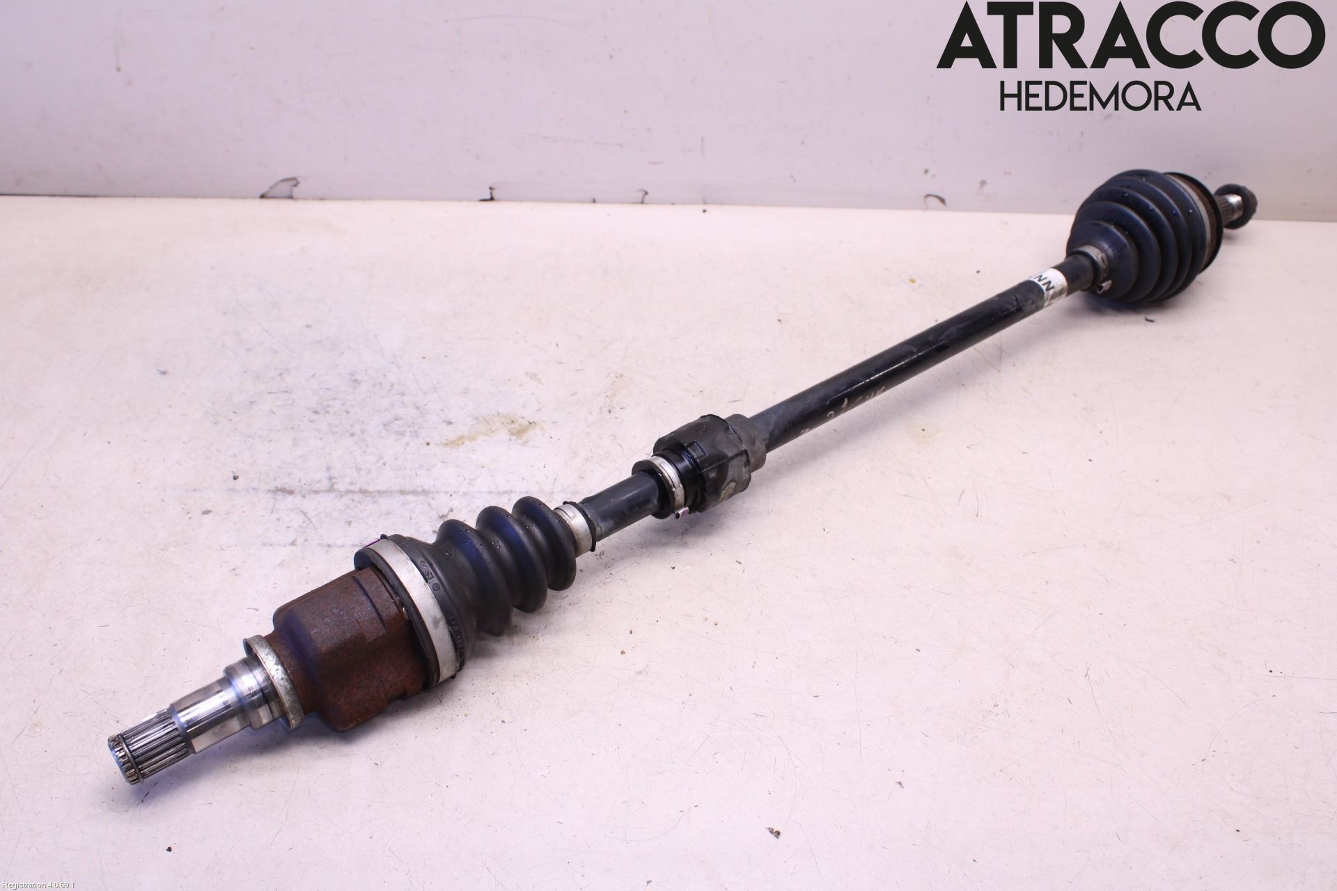 Toyota YARIS XP90 06-11 Drivaxel Fram Höger
