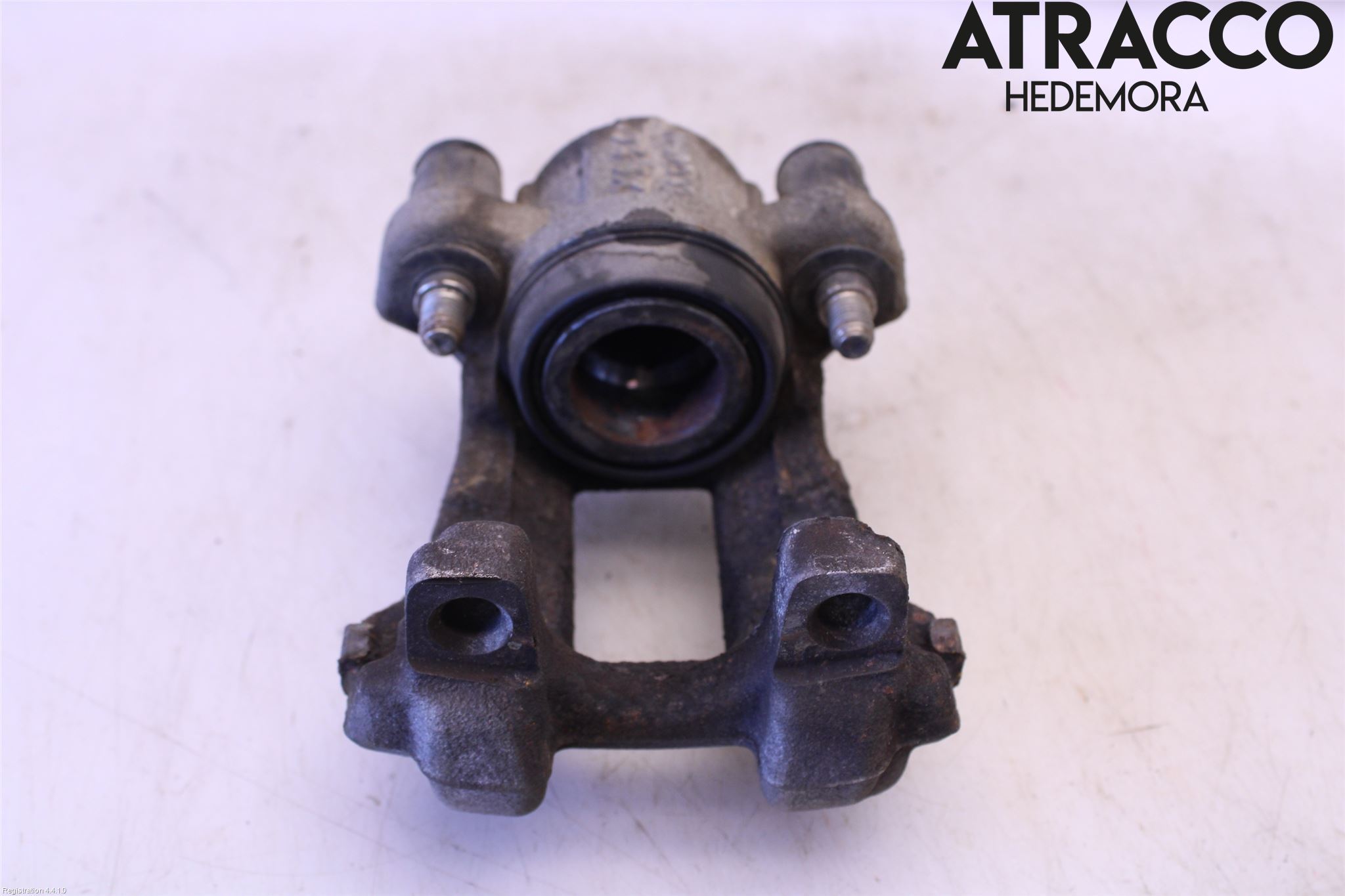 BMW 3 F30/F31/F80 12-19 Bromsok Bak Höger