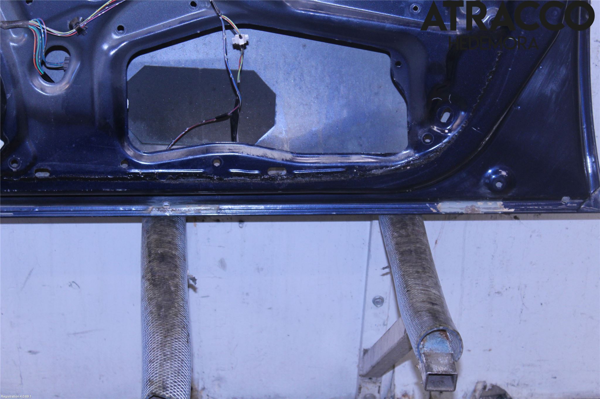 Subaru LEGACY    04-06 Dörr Fram Höger