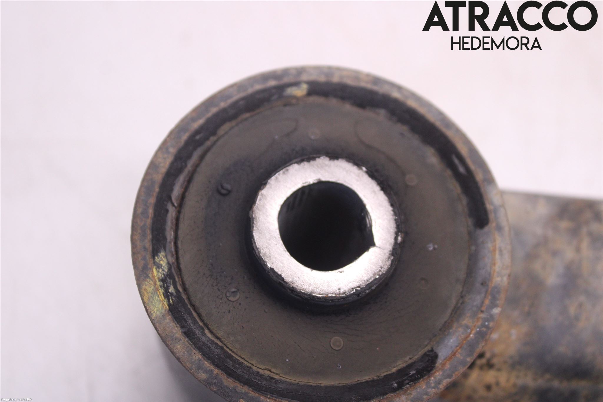 Dodge PICK UP RAM 81- Bärarm Bak Övre Höger