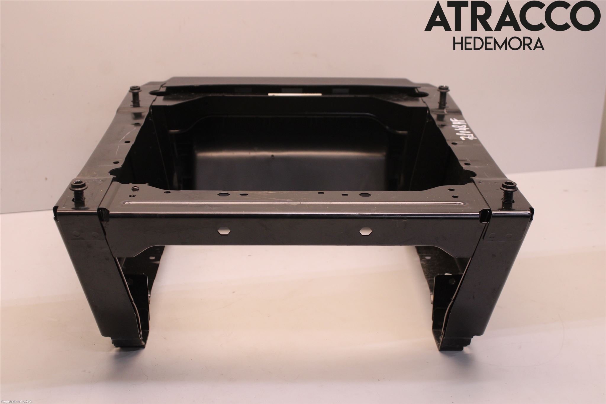 9553 Inredning Stolsunderrede