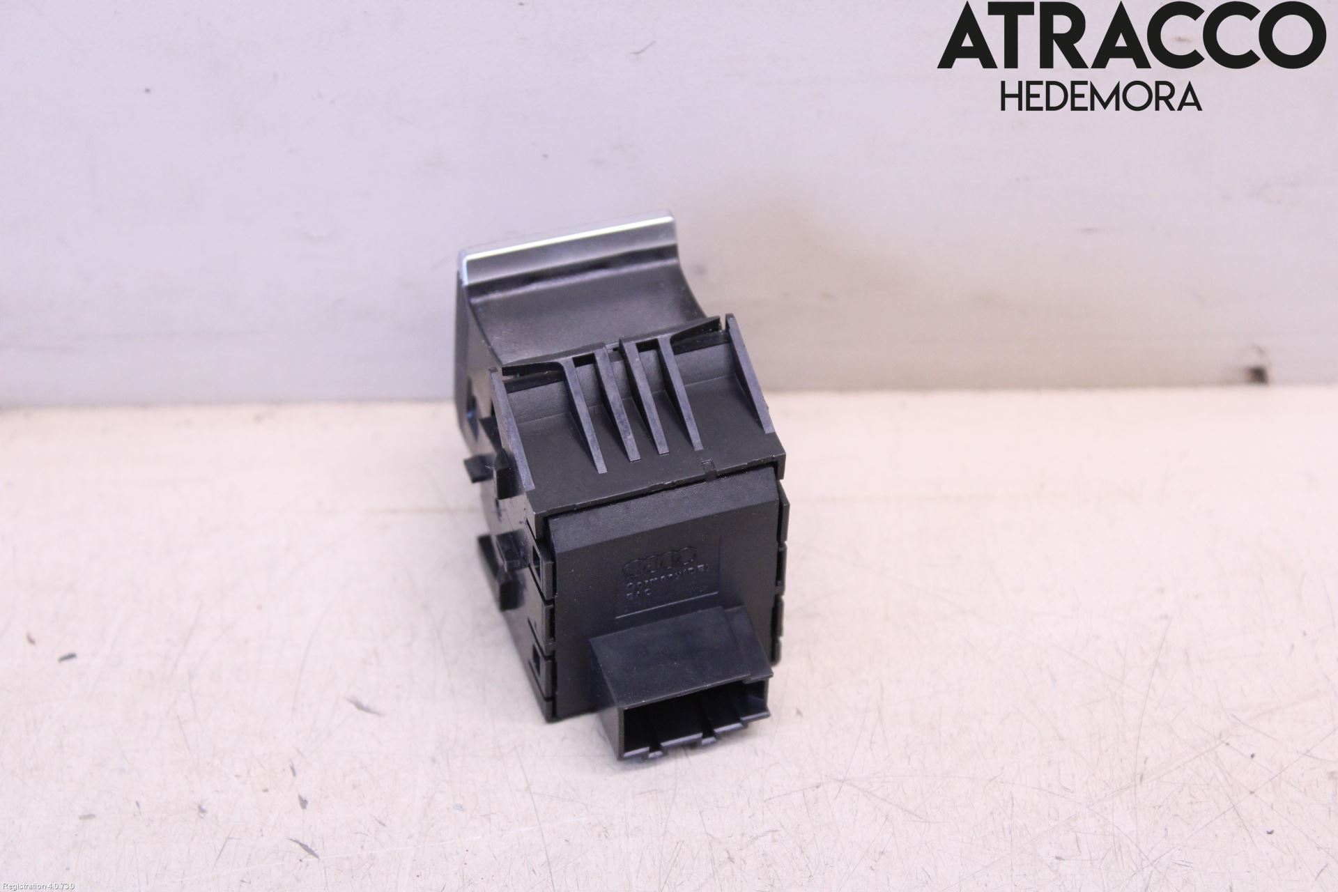 Audi A5 17- Strömställare Parkeringsbroms