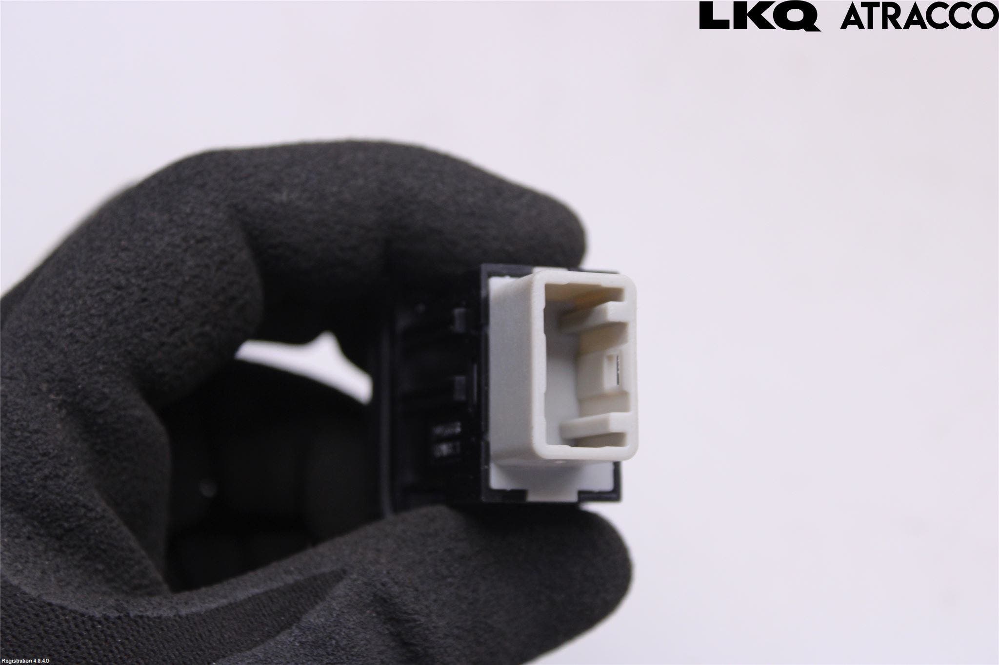 Mitsubishi OUTLANDER 13-21 Strömställare Parkeringshjälp